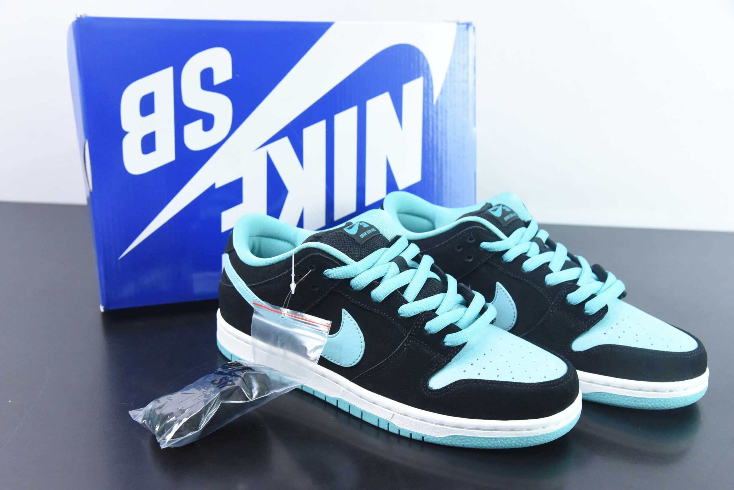 耐克Nike SB Dunk Low ProClear Jade黑浅蓝小钻石SB扣篮系列高帮休闲运动滑板板鞋纯原版本 货号:304292-030