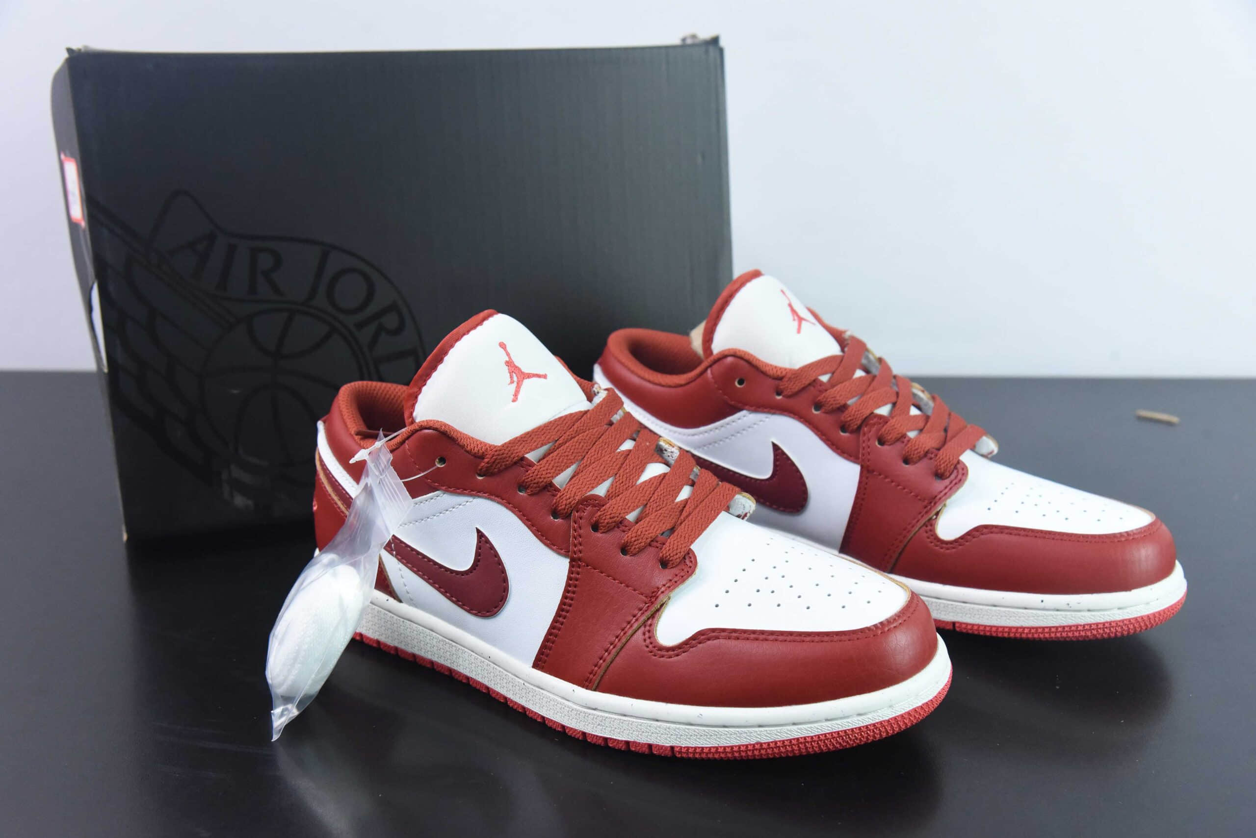 乔丹Air Jordan 1 Low AJ1白红脚趾沙丘红低帮休闲板鞋纯原版本 货号:FJ3459-160