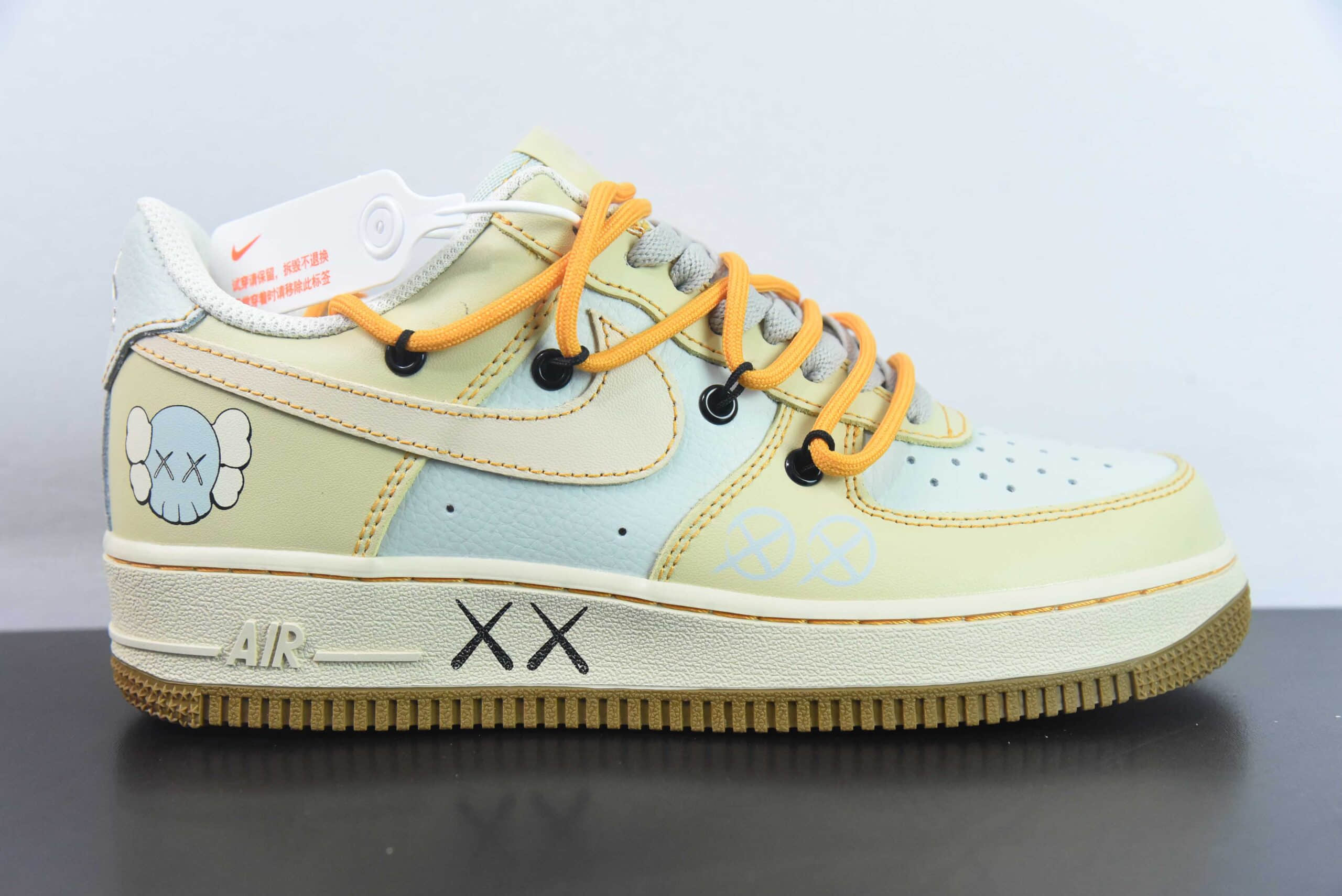 耐克Nike Air Force 1 Low 07 x KAWS 浅蓝沙黄绑带空军一号低帮休闲板鞋纯原版本 货号:KS6869-111