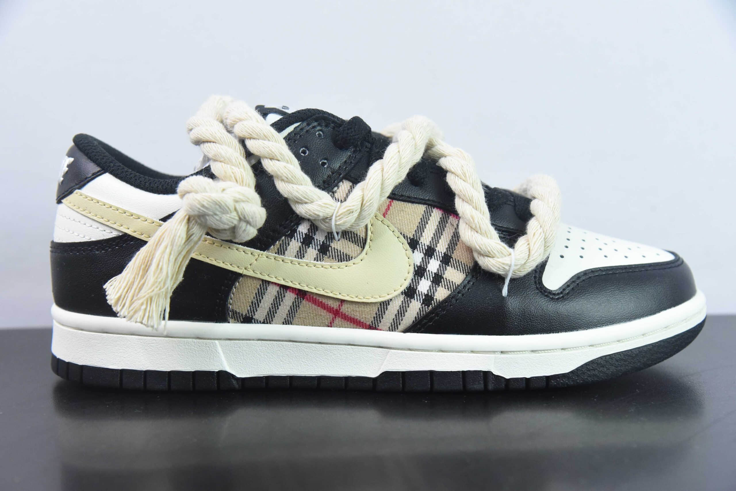 耐克Nike Dunk Low 苏格兰做旧熊猫米黄黑低帮休闲滑板鞋纯原版本 货号:CW1590-100