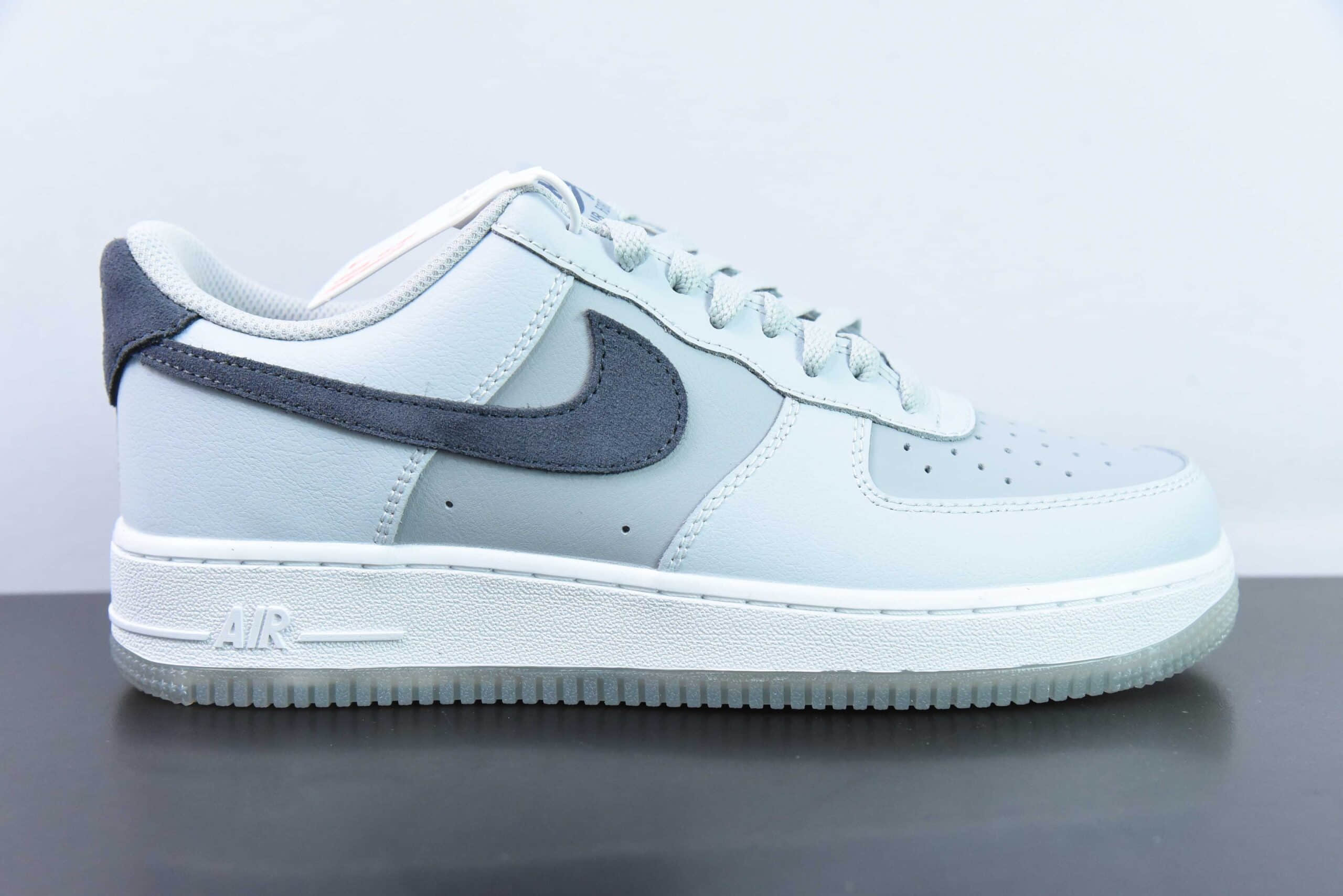 耐克Nike Air Force 1 AF1白灰黑空军一号低帮休闲板鞋纯原版本 货号：FJ4170-001