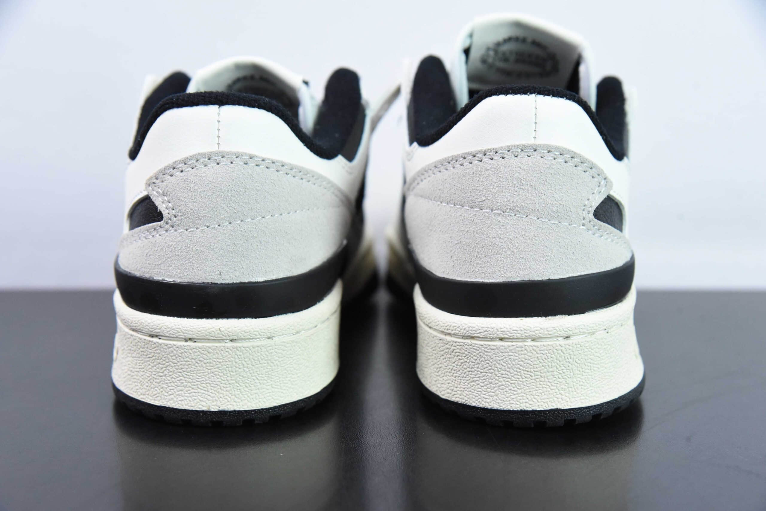 阿迪达斯Adidas Forum 84 Low 阿迪三叶草黑白棕低邦经典魔术贴复古板鞋纯原版本 货号:IG3901