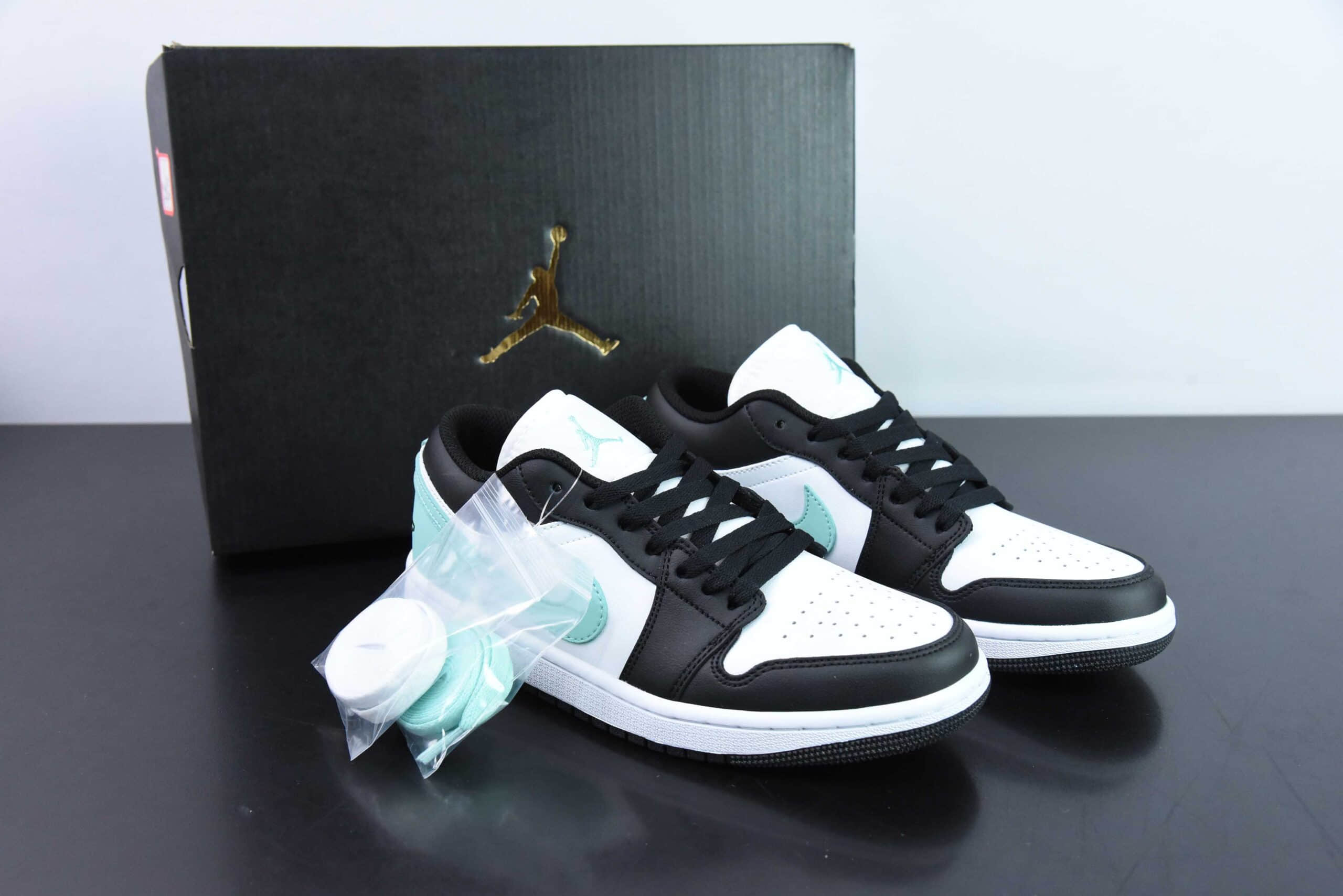乔丹Air Jordan 1 Low GSWhiteBlackPinkAJ1薄荷黑绿低帮经典复古文化休闲运动篮球鞋纯原版本 货号:553558-131