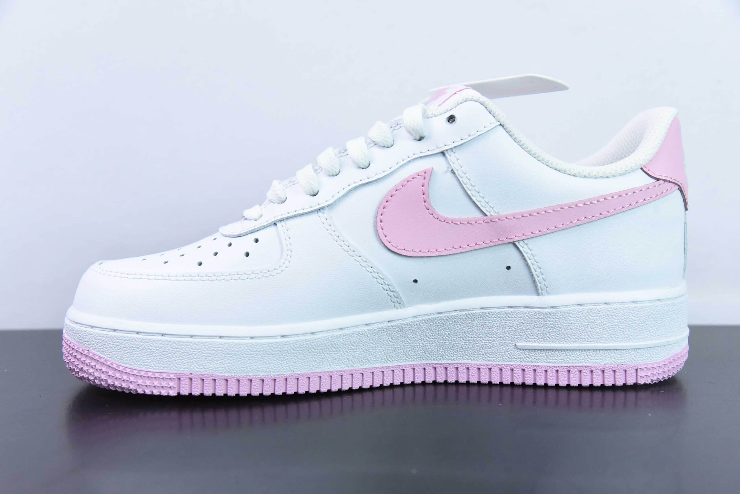 耐克Nike Air Force 1'07 Low 白粉空军一号低帮休闲板鞋纯原版本 货号:FJ4146-101