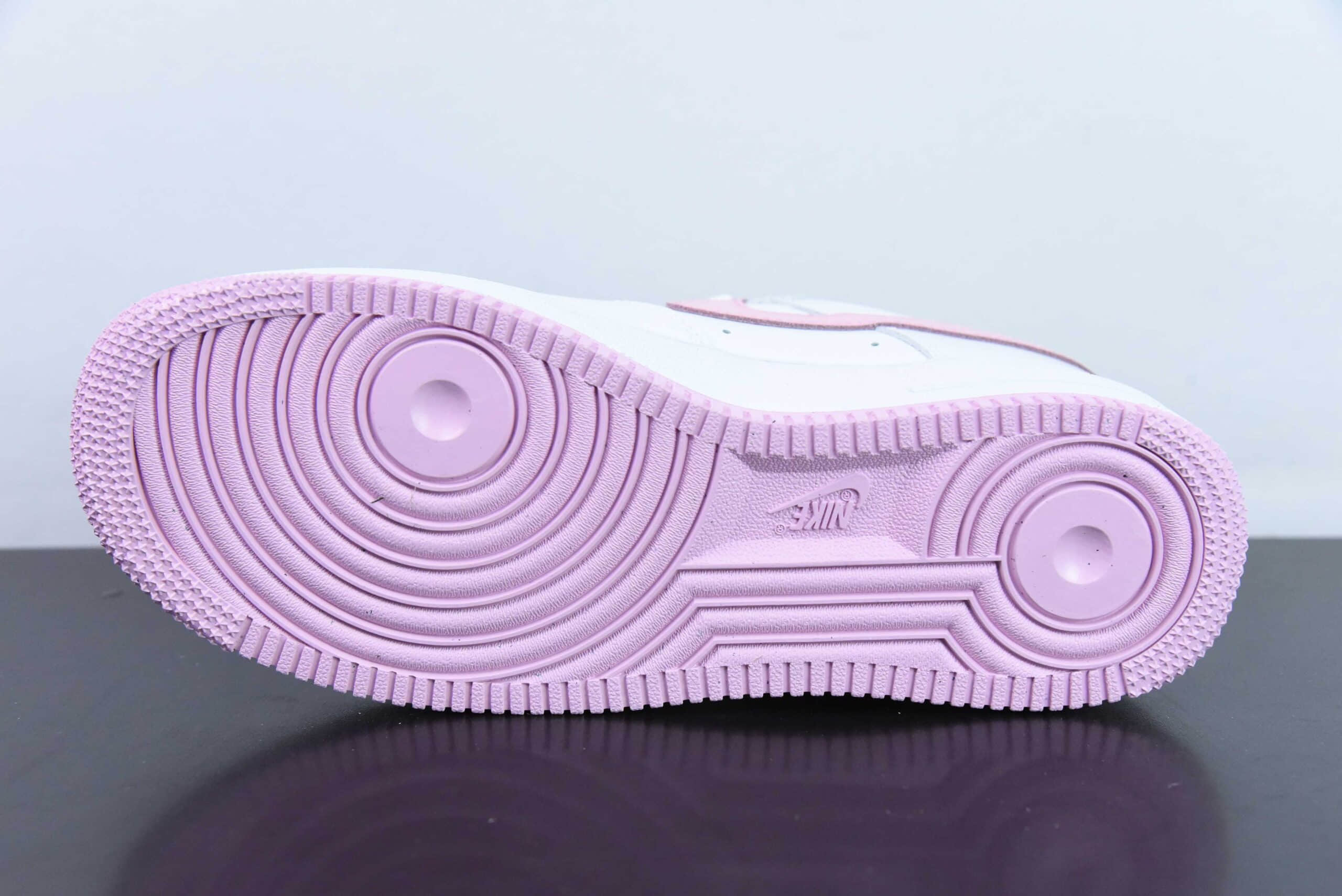 耐克Nike Air Force 1'07 Low 白粉空军一号低帮休闲板鞋纯原版本 货号:FJ4146-101