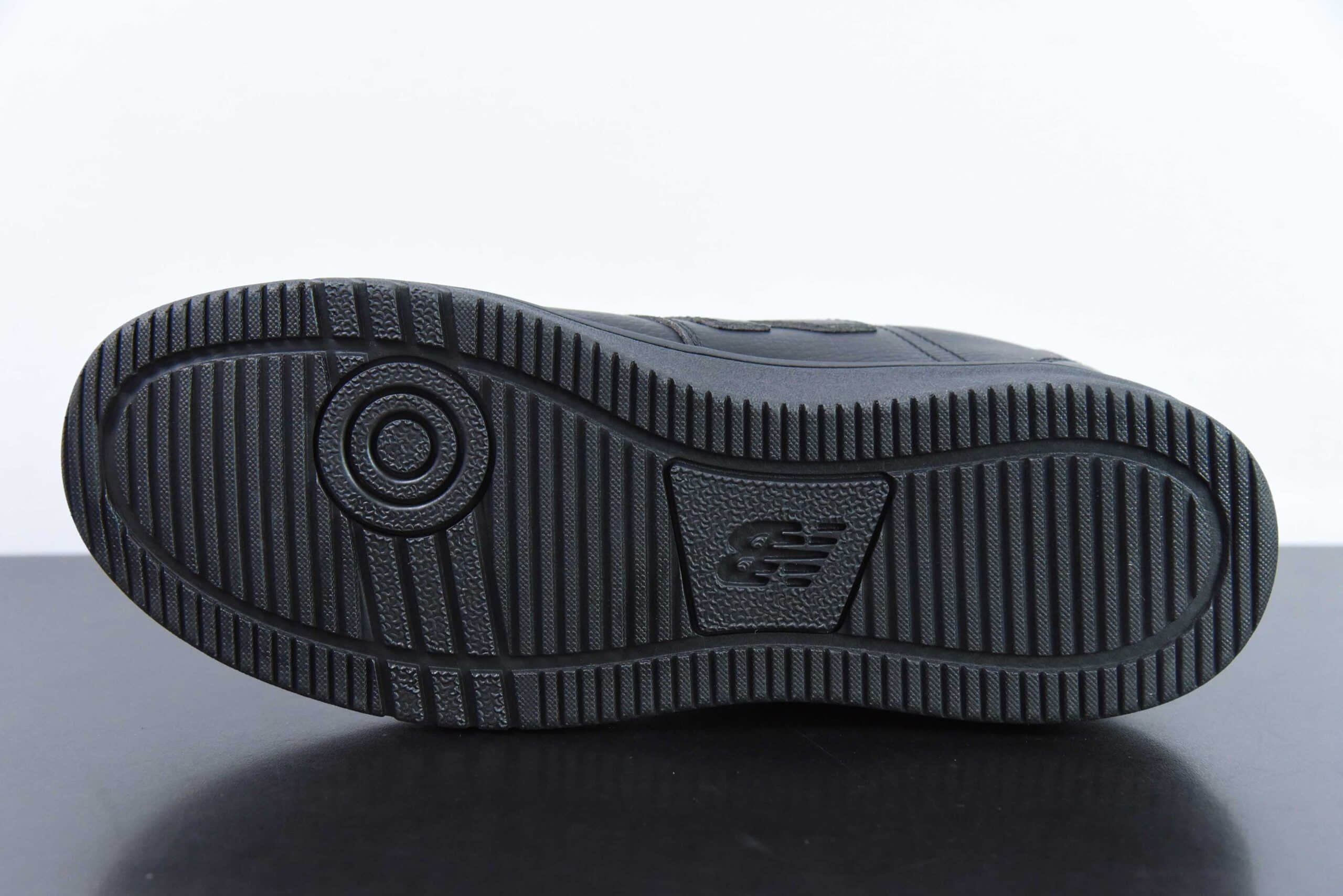 新百伦New Balance NB CT05纯黑黑武士耐磨防滑低帮超轻板鞋纯原版本 货号：CT05WG4 