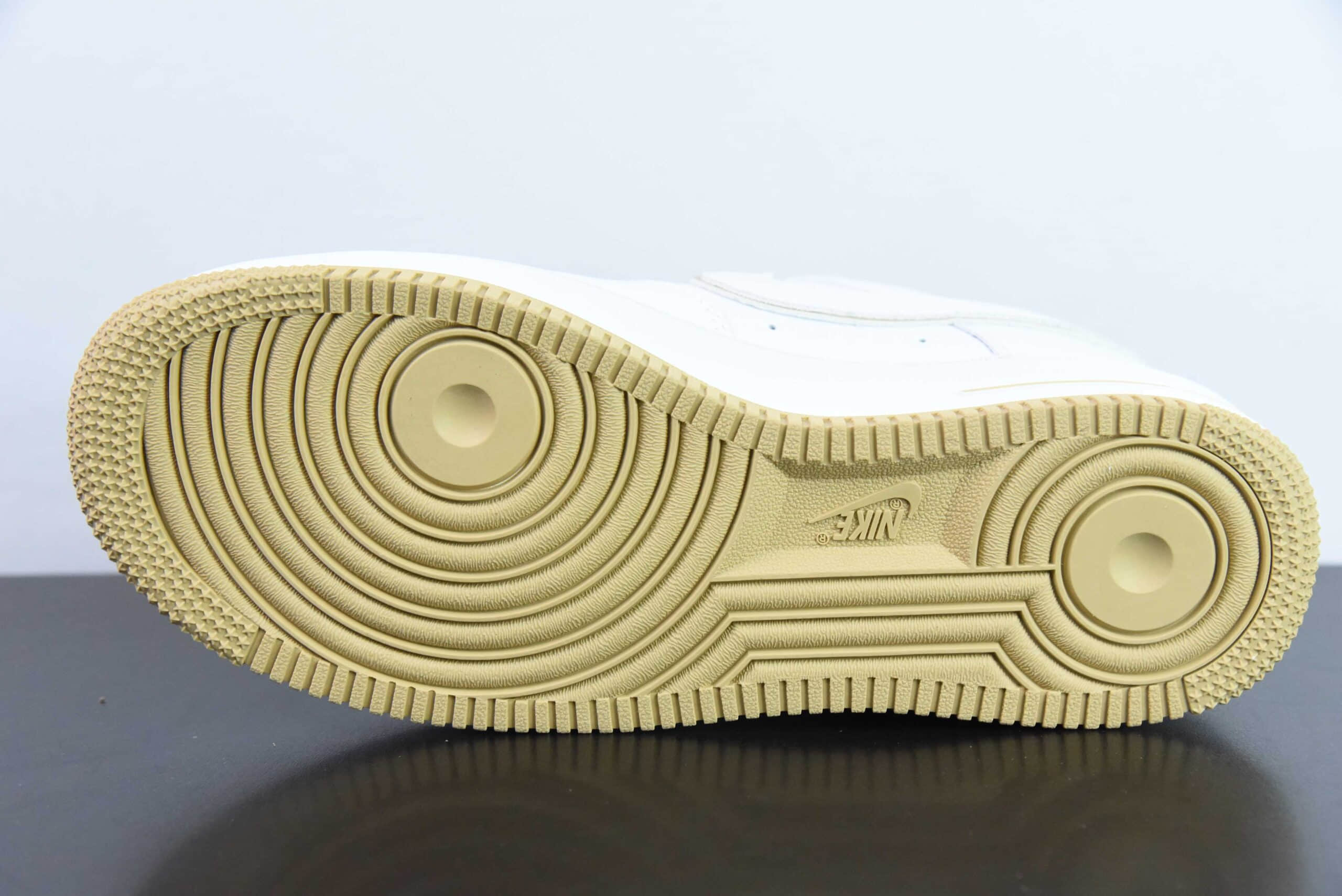 耐克Nike Air Force 1 Low 07 白黄满天星空军一号低帮休闲板鞋纯原版本 货号:NS0517-008