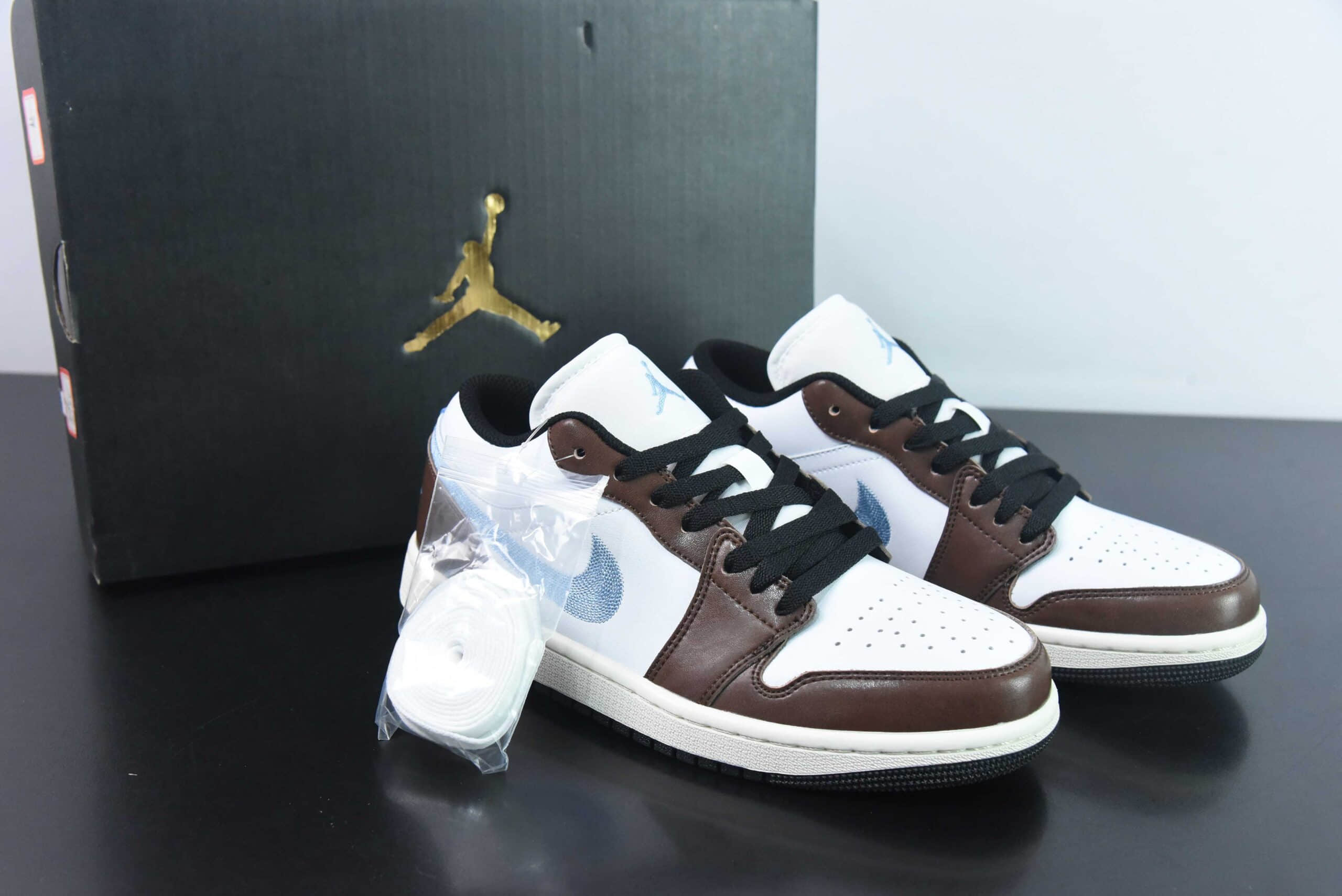 乔丹Air Jordan 1 Low AJ1白褐脚趾低帮休闲篮球鞋纯原版本 货号：FQ8156-142