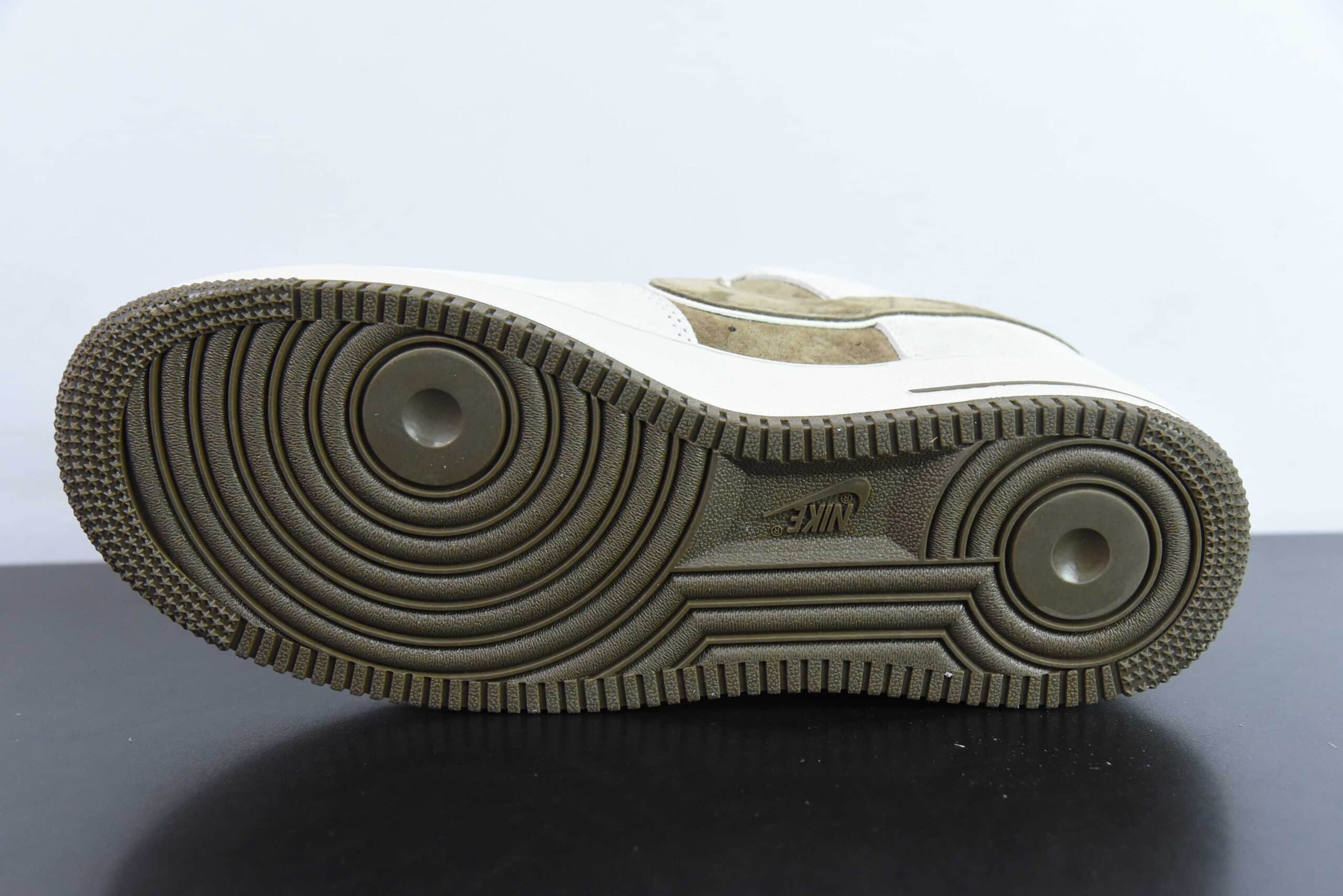 耐克Nike Air Force 1 Low 07 路飞灰棕空军一号低帮休闲板鞋纯原版本 货号：XT7138-107