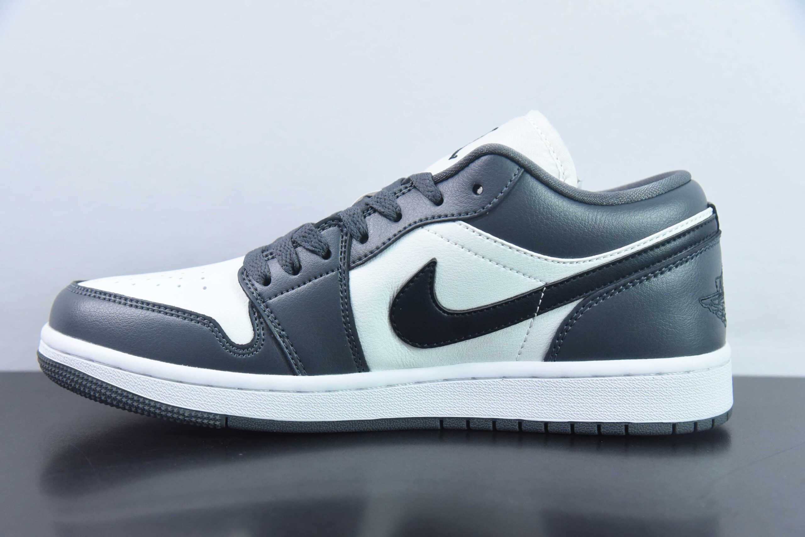 乔丹Air Jordan 1 Low Dark Grey AJ1深灰白低帮文化休闲板鞋纯原版本 货号：DC0774-102