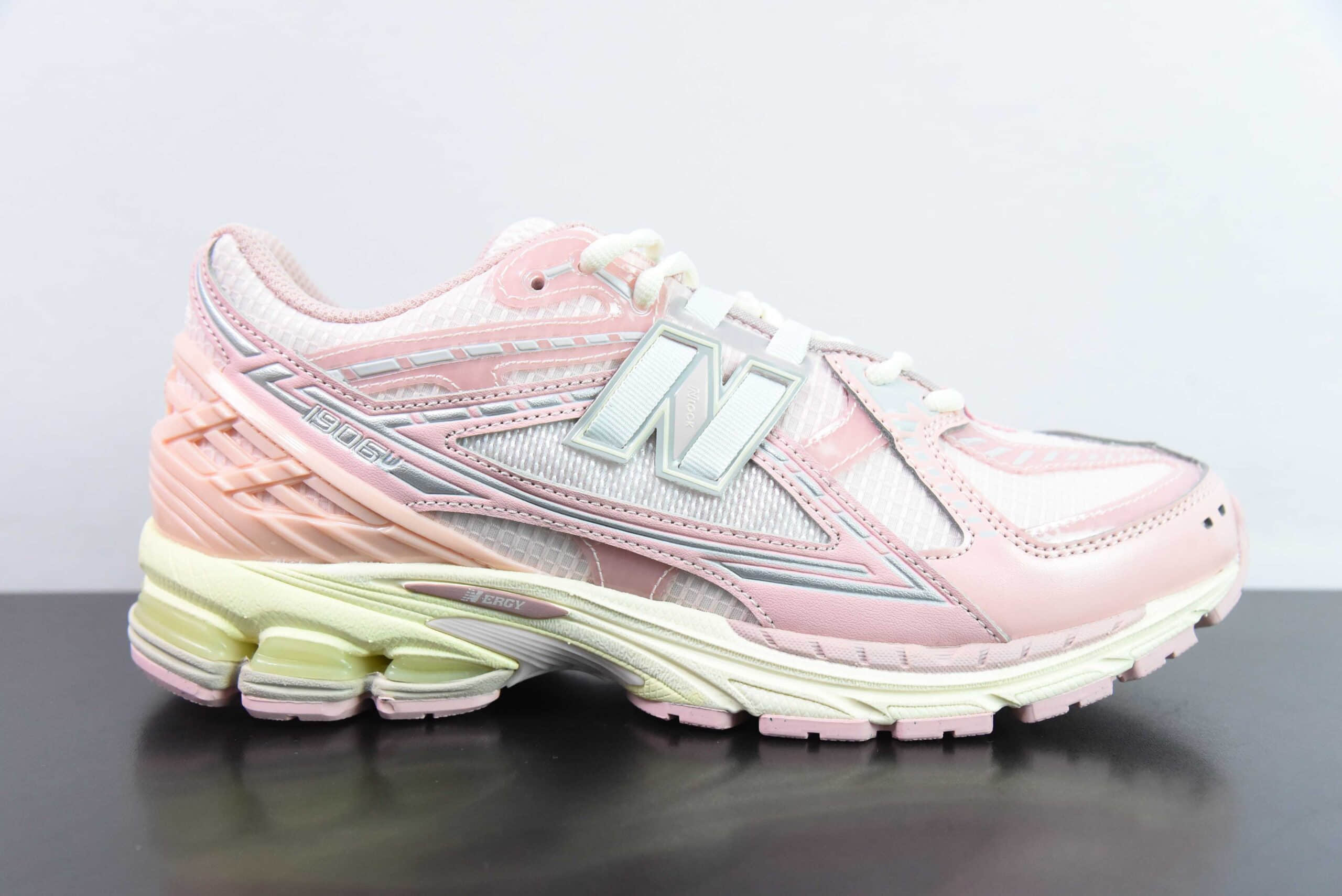 新百伦New Balance 1906系列樱花粉复古老爹风休闲运动慢跑鞋纯原版本 货号:M1906NLN