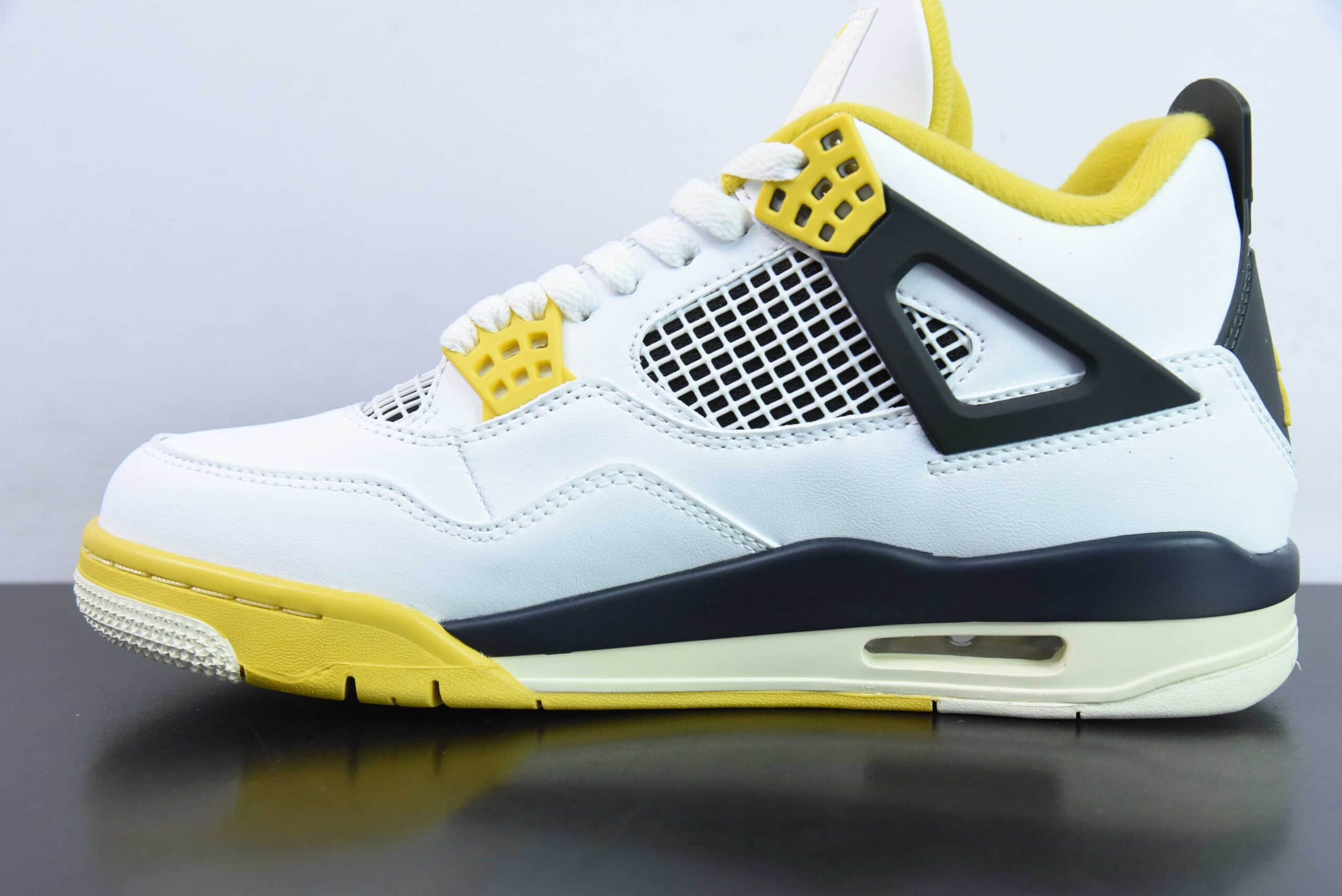 乔丹Air Jordan 4  Military Blue  AJ4白黄雷公男子文化篮球鞋纯原版本 货号：AQ9129-101 