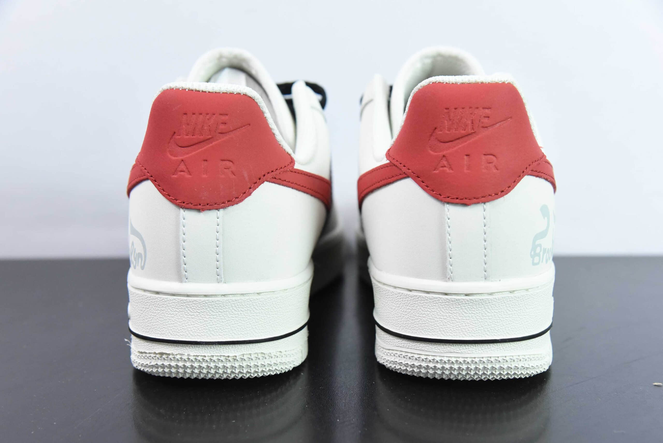 耐克Nike Air Force 1'07 Low 白蓝红星星空军一号低帮休闲板鞋纯原版本 货号：DM0211-002
