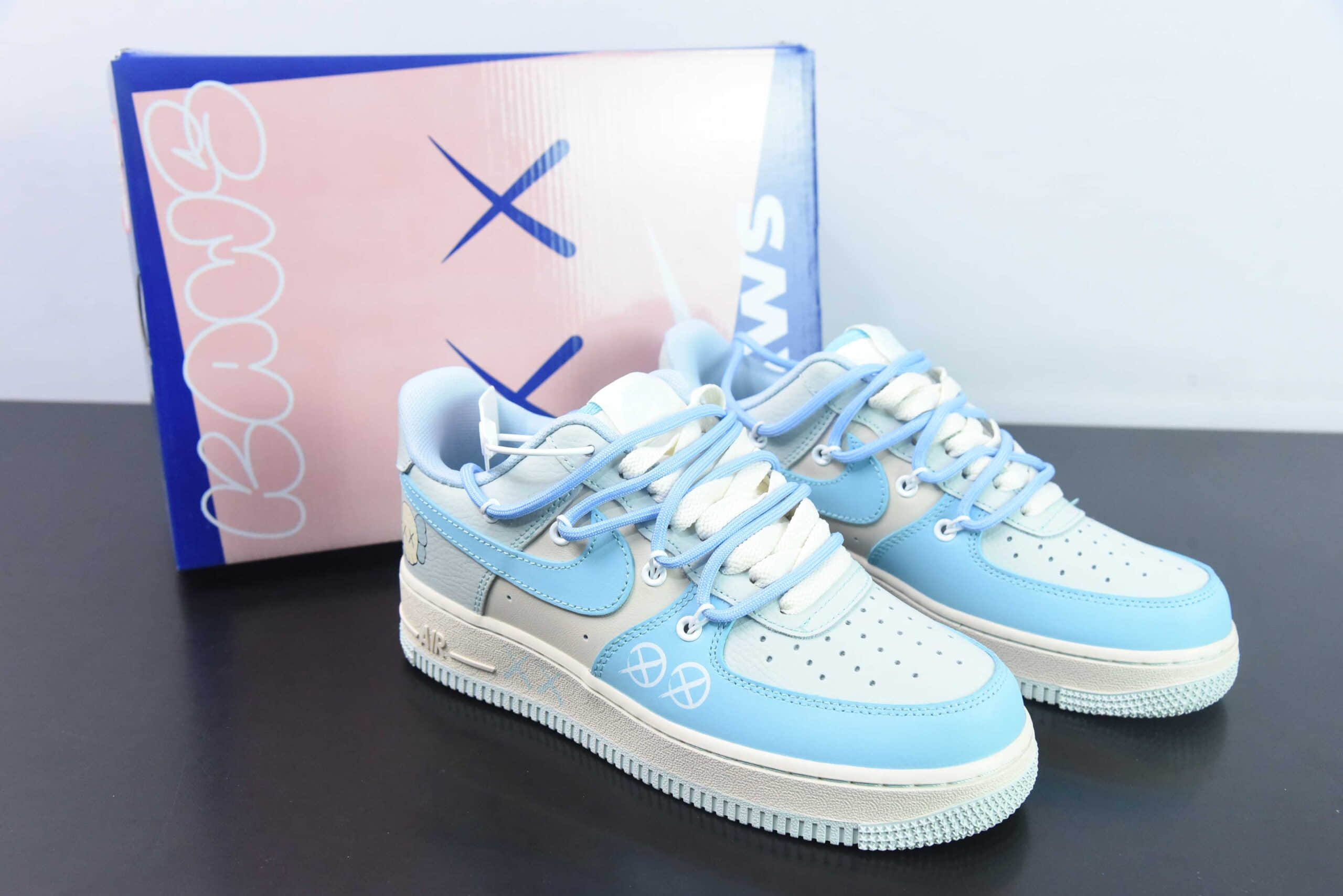 耐克Nike Air Force 1 Low kaws 白蓝拼接解构绑带空军一号低帮休闲板鞋纯原版本 货号:KS6869-777