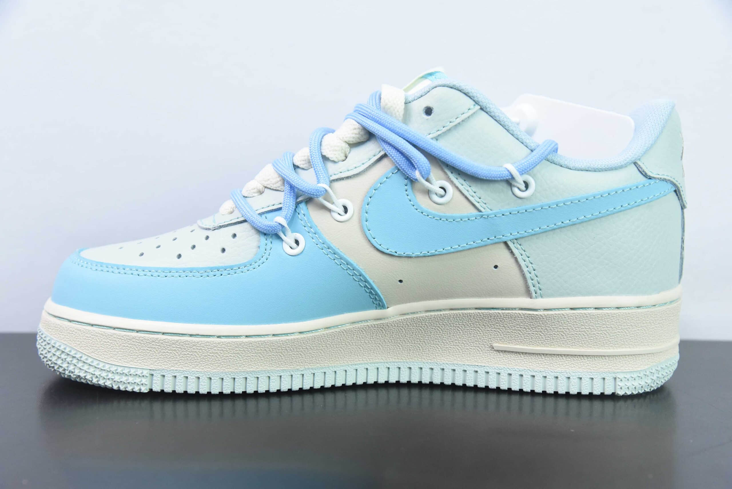 耐克Nike Air Force 1 Low kaws 白蓝拼接解构绑带空军一号低帮休闲板鞋纯原版本 货号:KS6869-777