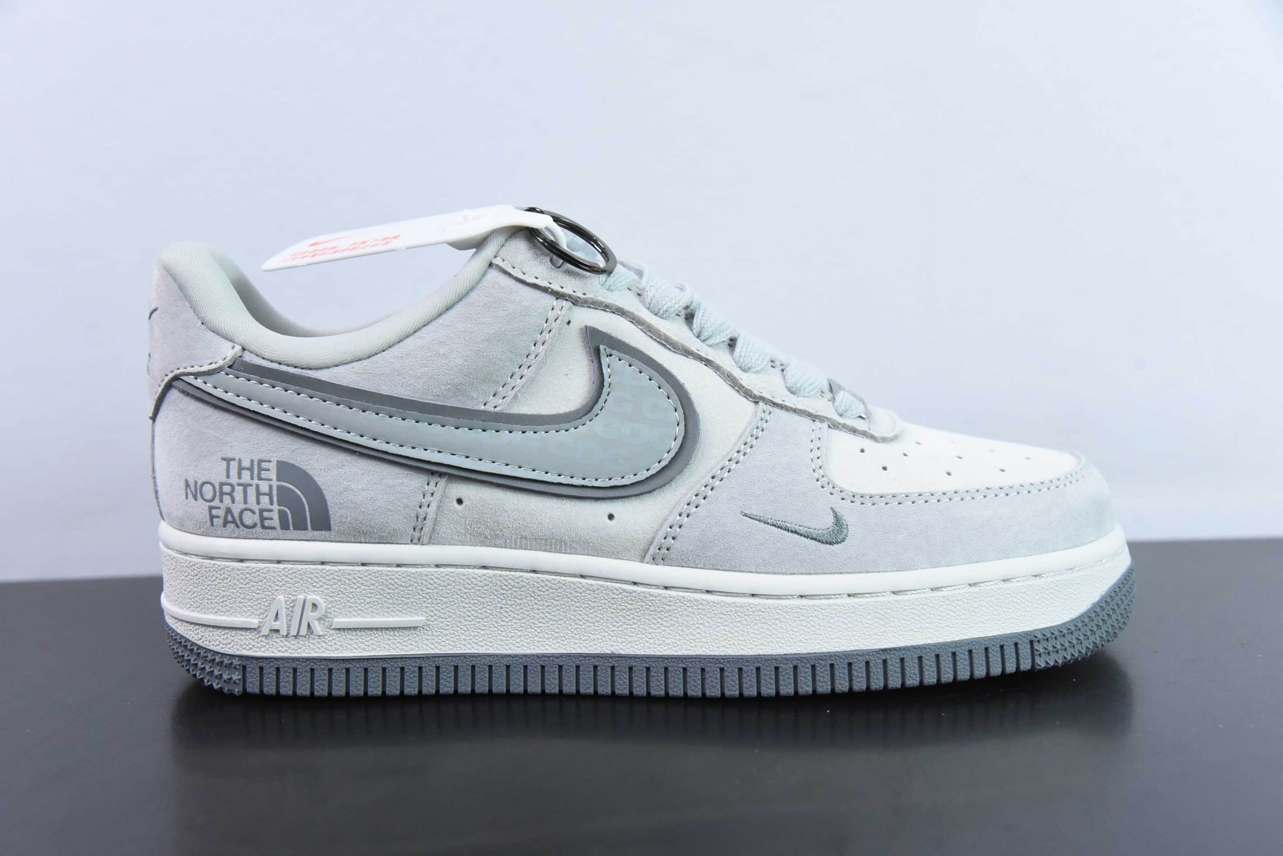 耐克Nike Air Force 1'07 Low 北面CDG联名米浅灰猪八空军一号低帮休闲板鞋纯原版本 货号:HD1968-016