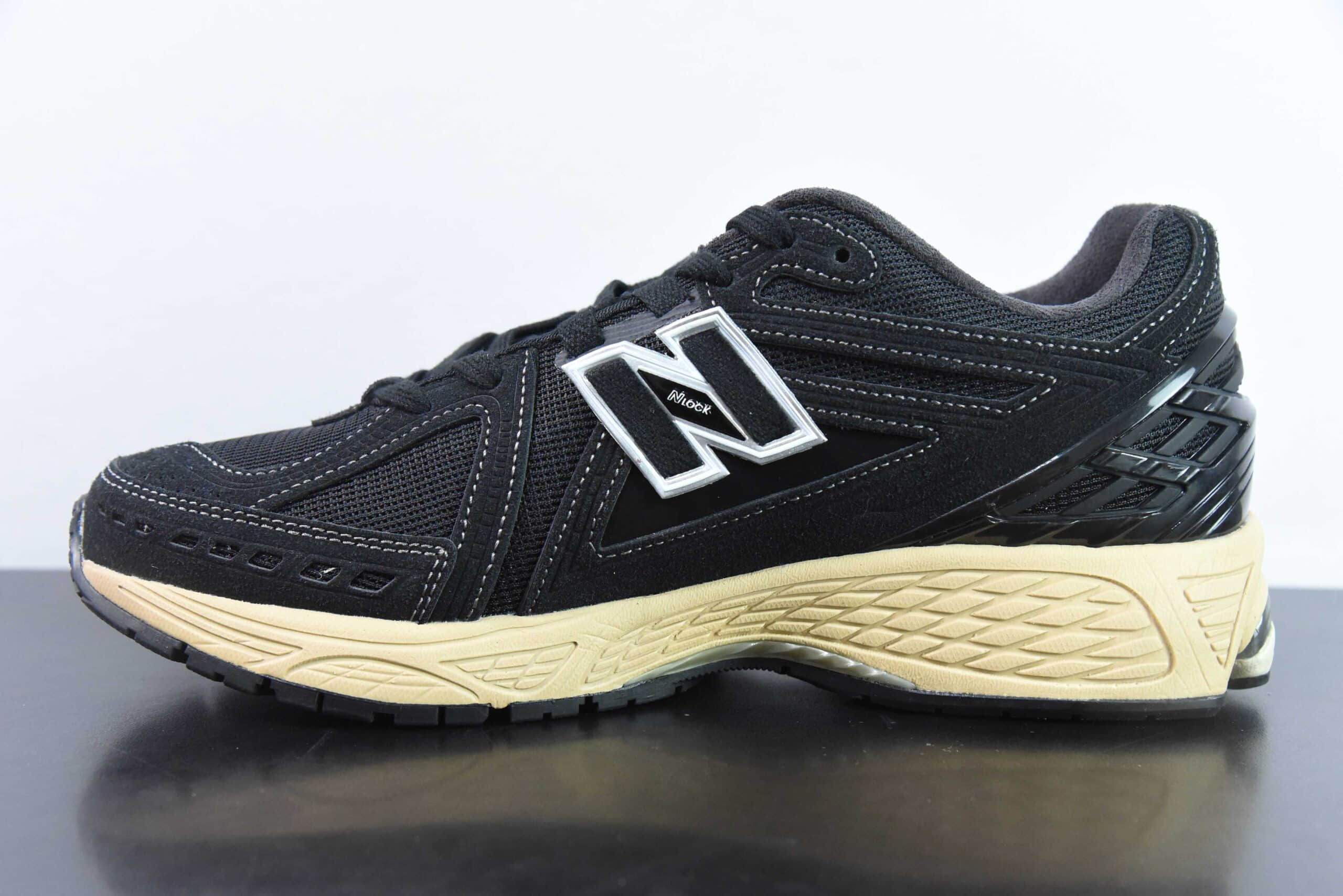 新百伦 New Balance M1906系列黑色复古老爹风休闲运动慢跑鞋纯原版本 货号：M1906RK 