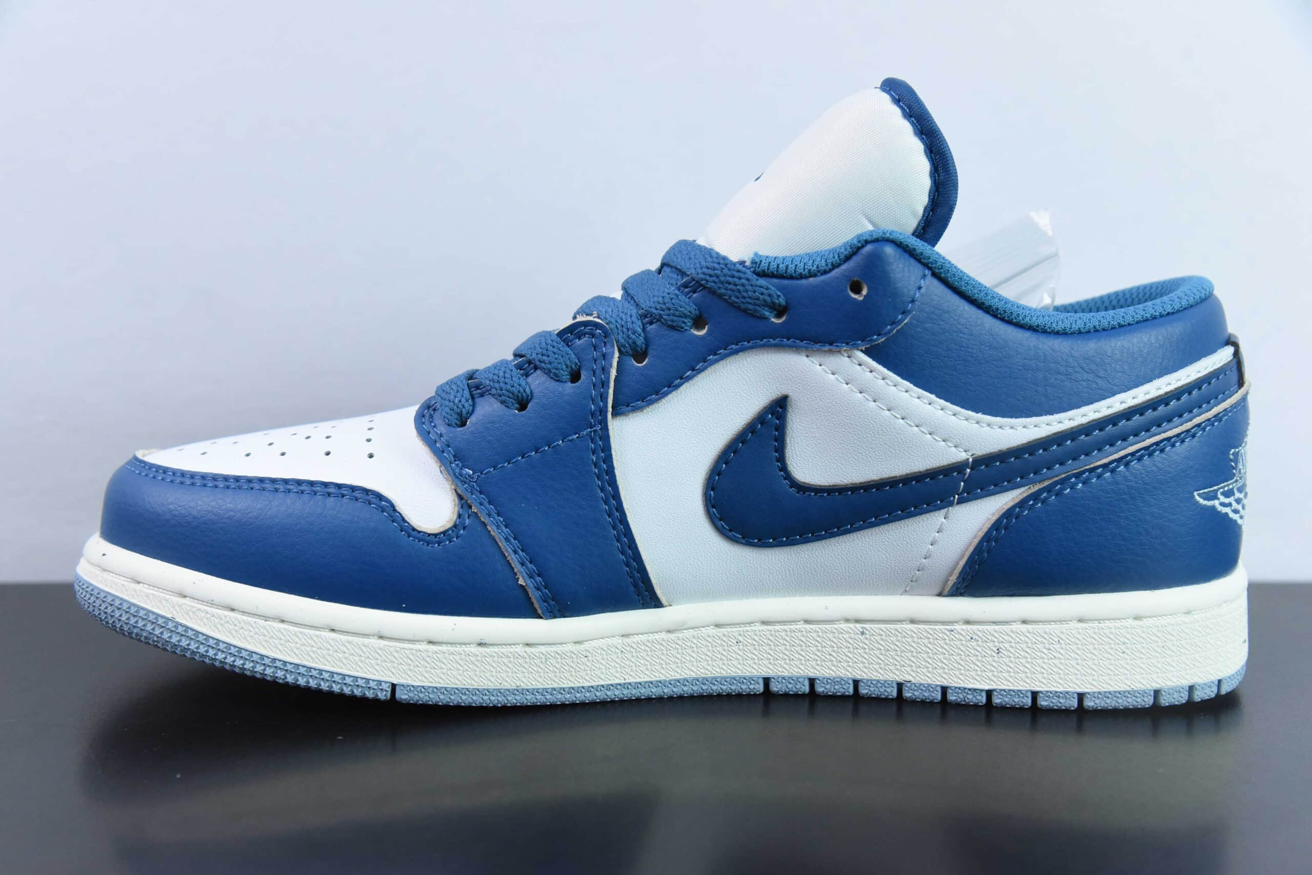 乔丹Air Jordan 1 AJ1 Low白蓝低帮篮球鞋纯原版本 货号：FN5214-141 