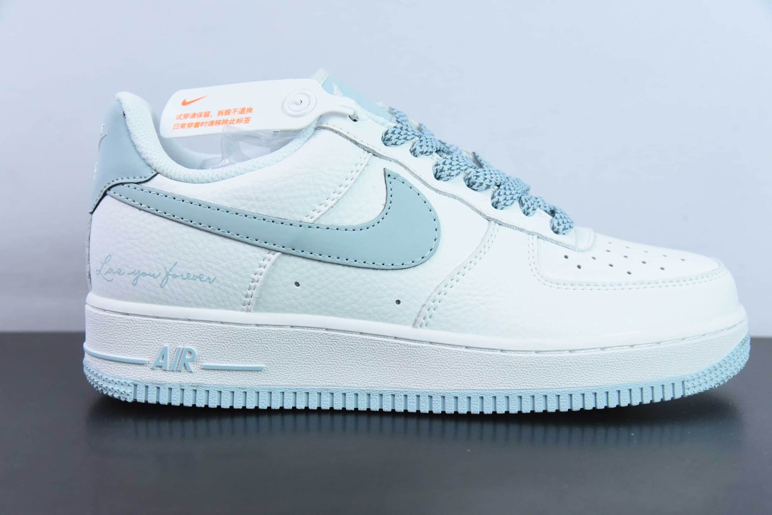 耐克Nike Drake x Air Force 1 Low 联名款白冰蓝经典空军一号低帮休闲板鞋纯原版本 货号：LO1718-061