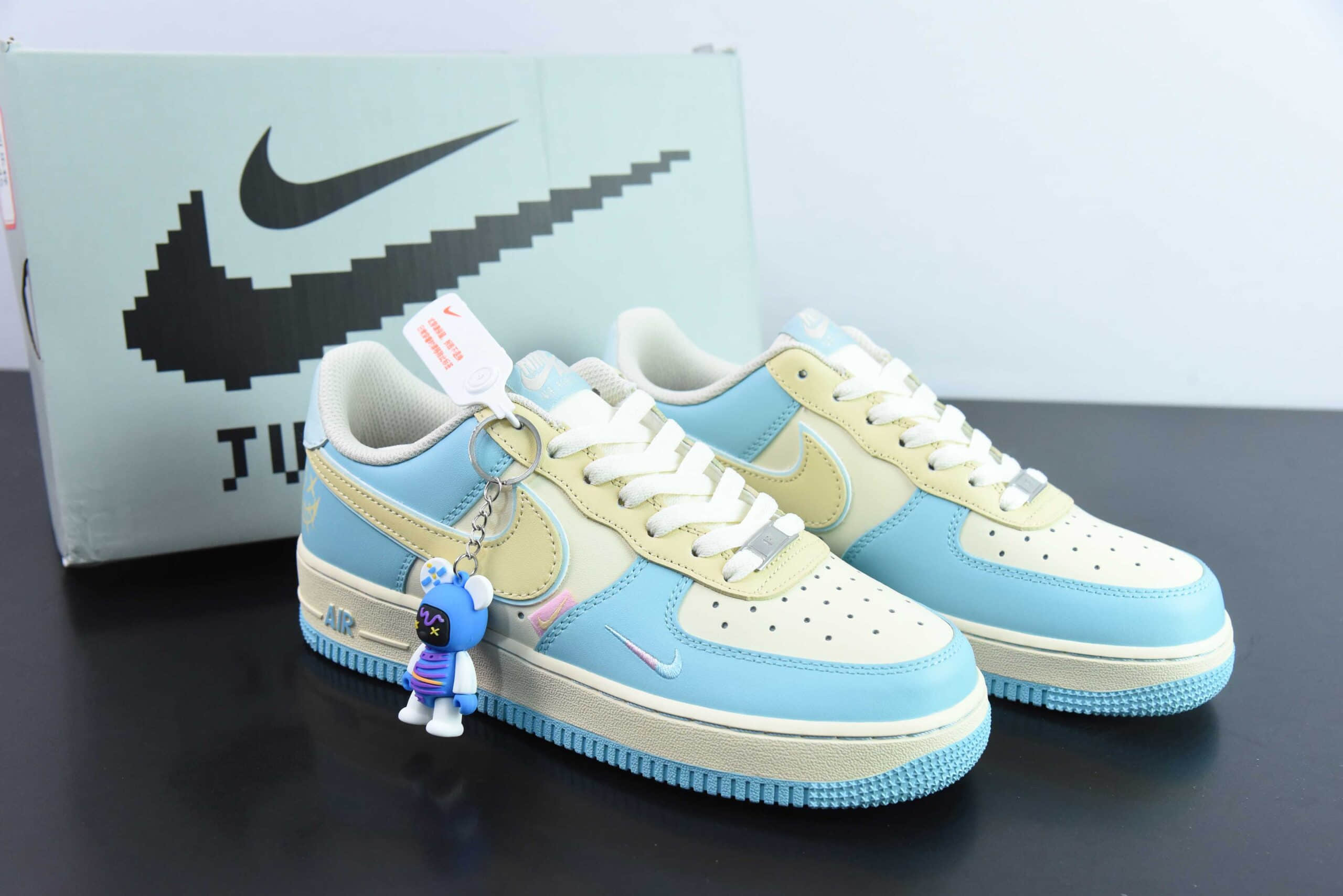 耐克NIke Air Force 1 '07 Low “Piemon”“小丑皇”空军一号低帮定制板鞋纯原版本 货号:XL2312-555