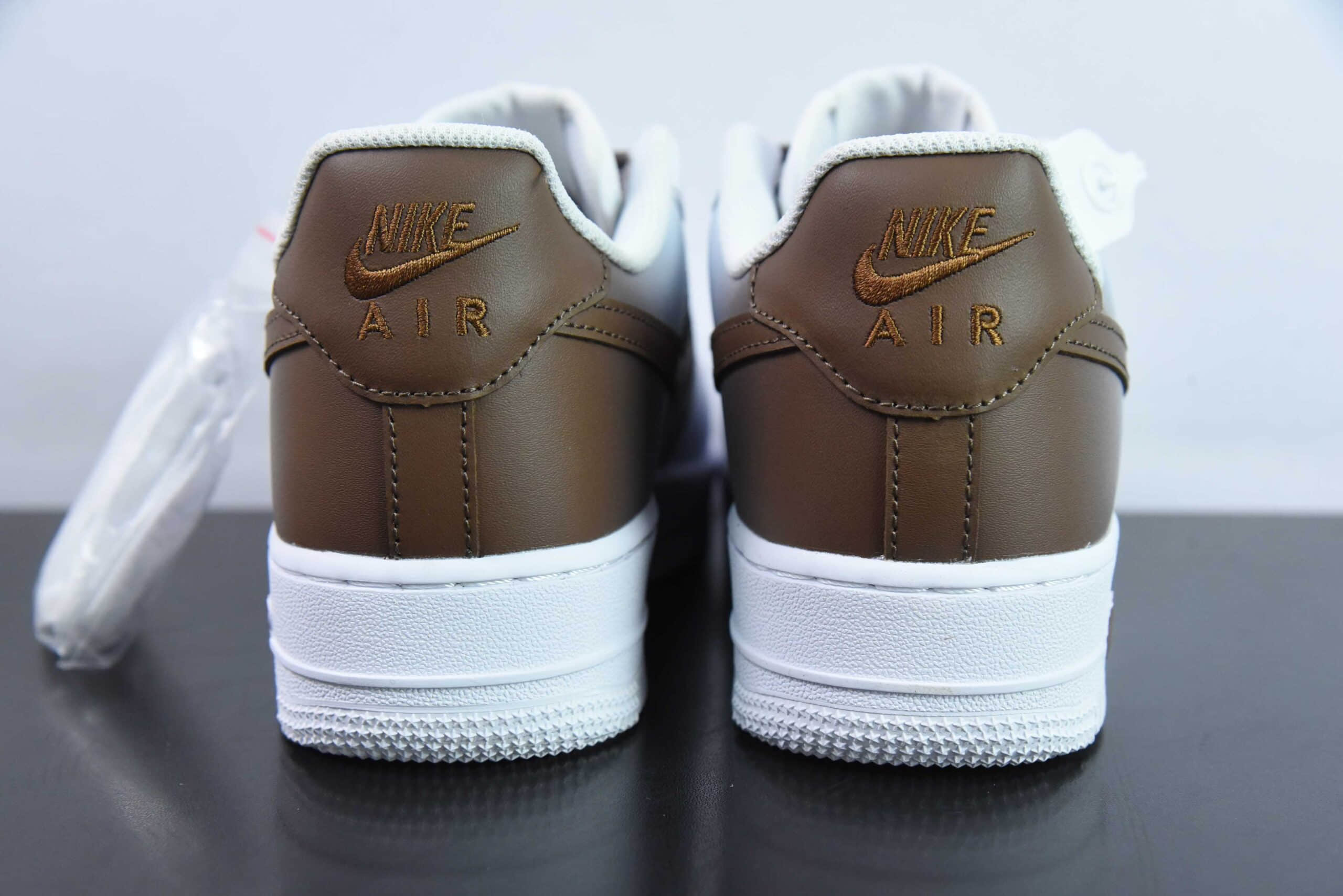 耐克Nike Air Force 1'07 Low 官方爆款定制二次元主题渐变褐勾空军一号低帮休闲板鞋纯原版本 货号:FN0366-103