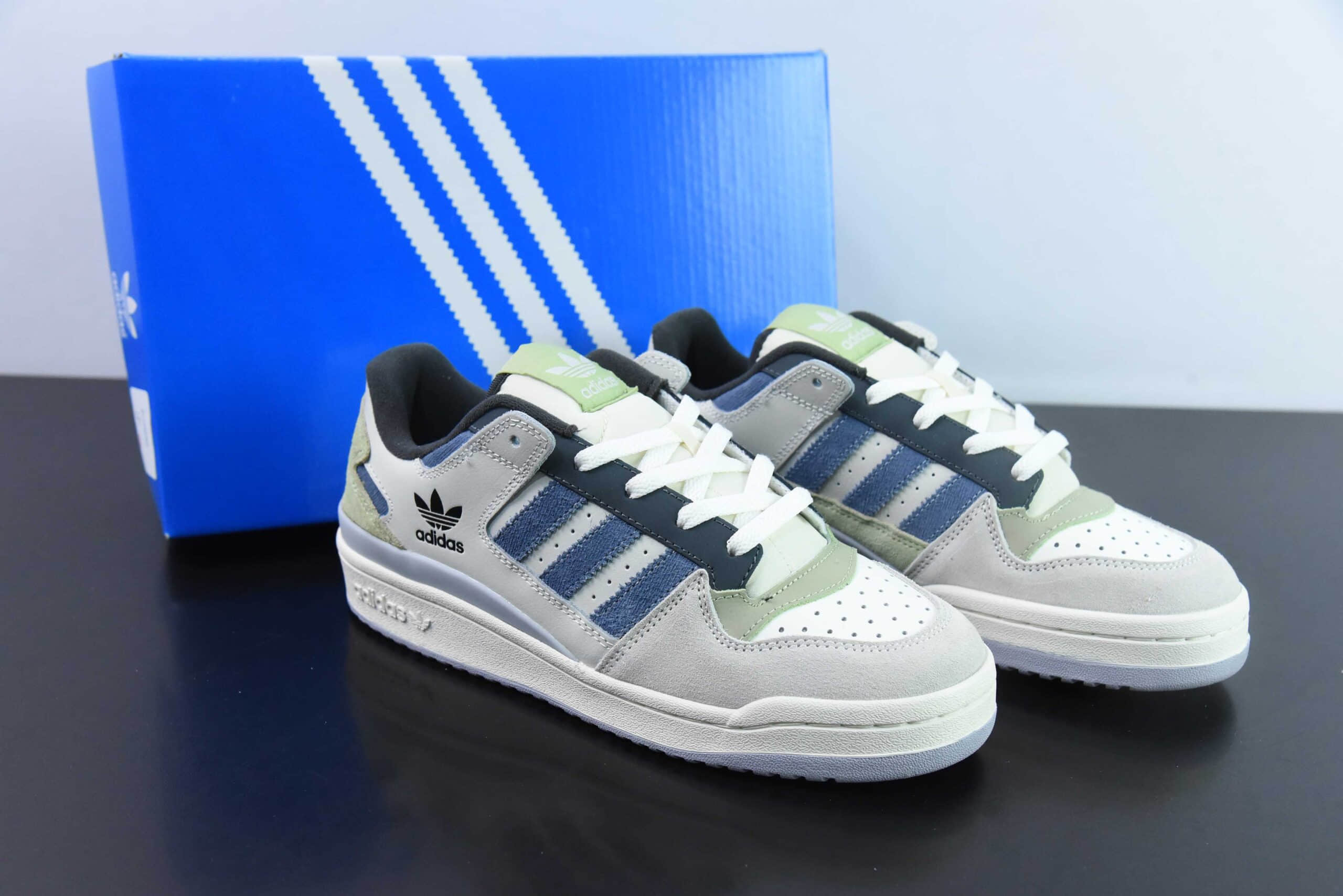 阿迪达斯Adidas Originals Forum Low白绿灰蓝经典复古潮流休闲板鞋纯原版本 货号：ID6263 