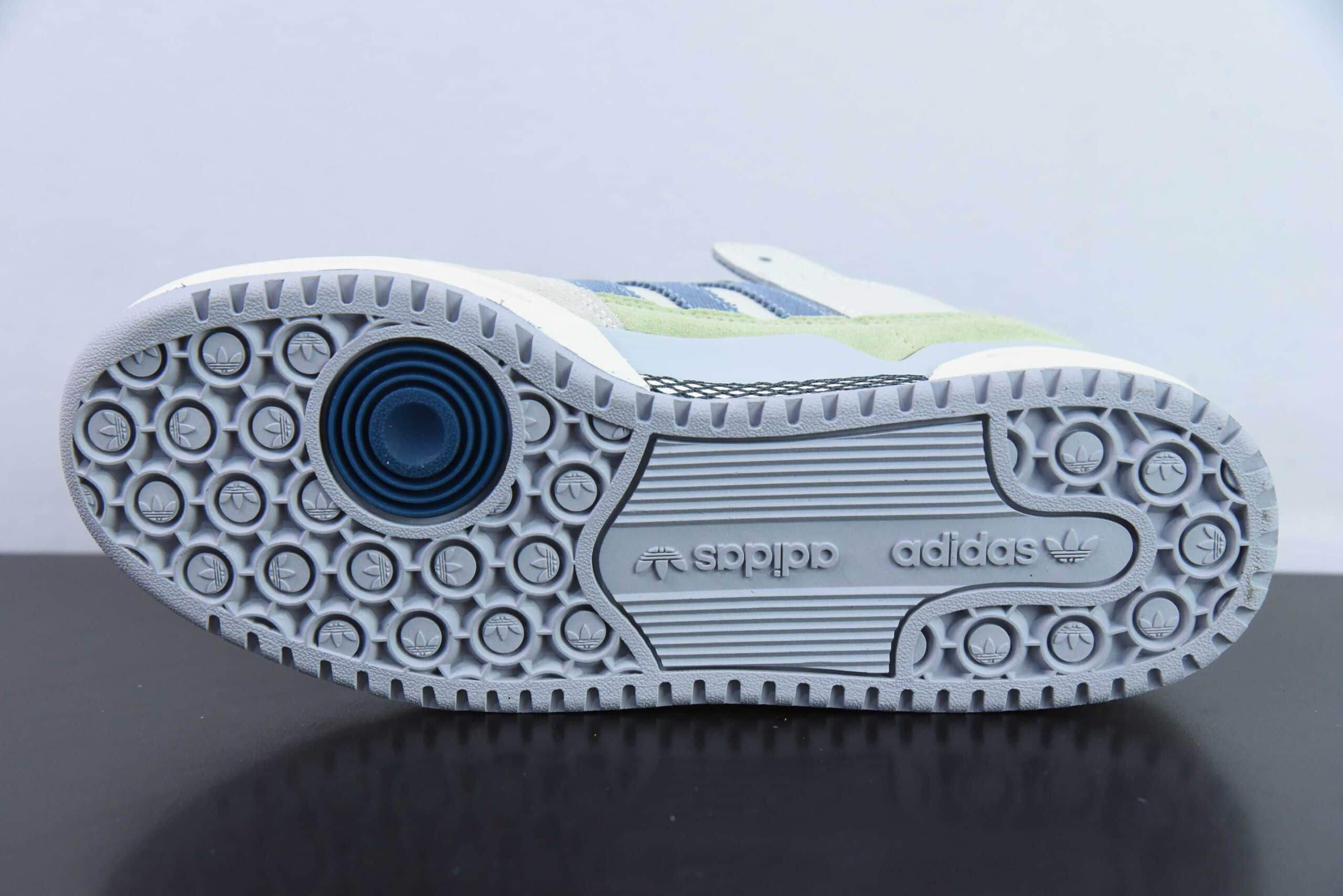 阿迪达斯Adidas Originals Forum Low白绿灰蓝经典复古潮流休闲板鞋纯原版本 货号：ID6263 
