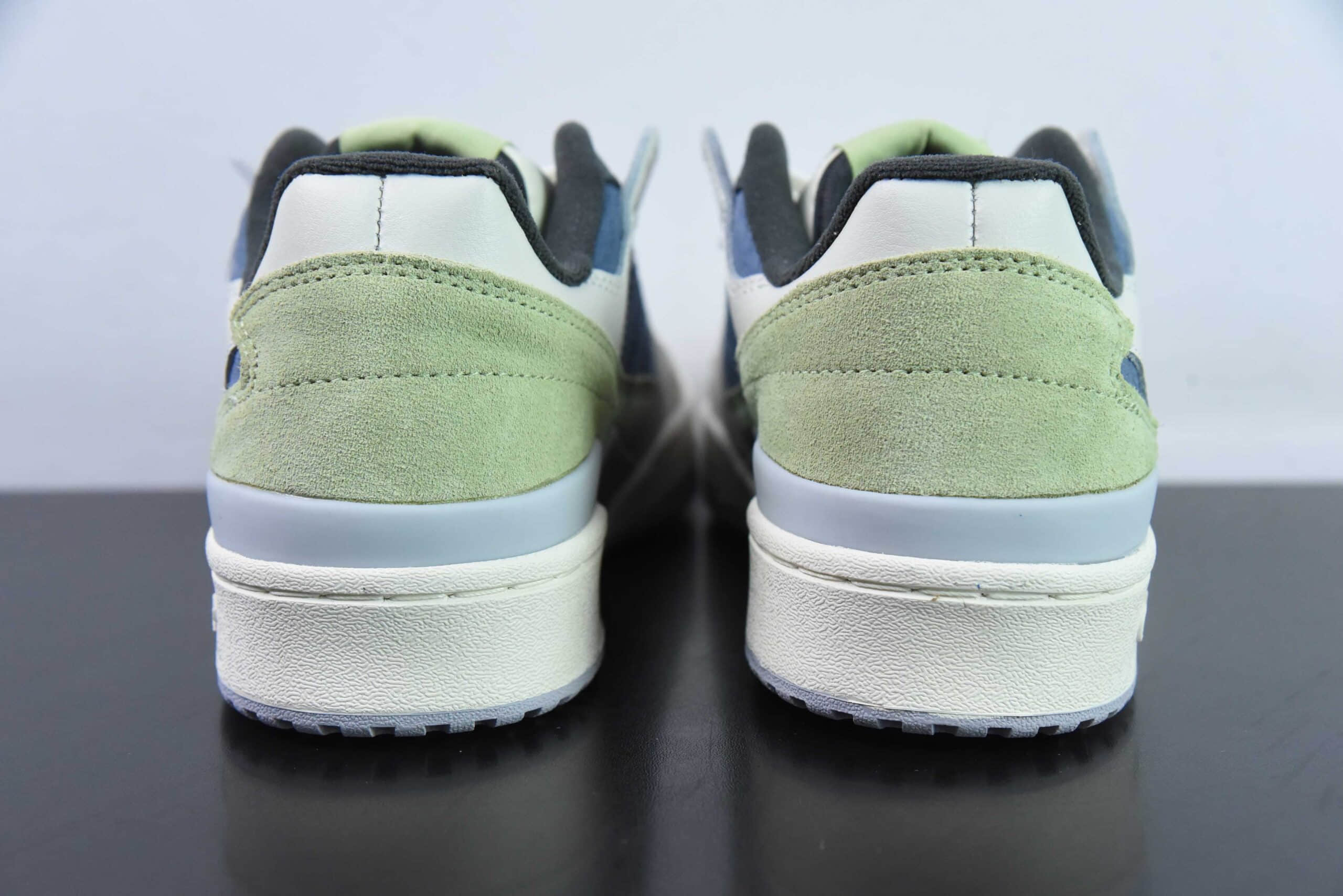 阿迪达斯Adidas Originals Forum Low白绿灰蓝经典复古潮流休闲板鞋纯原版本 货号：ID6263 