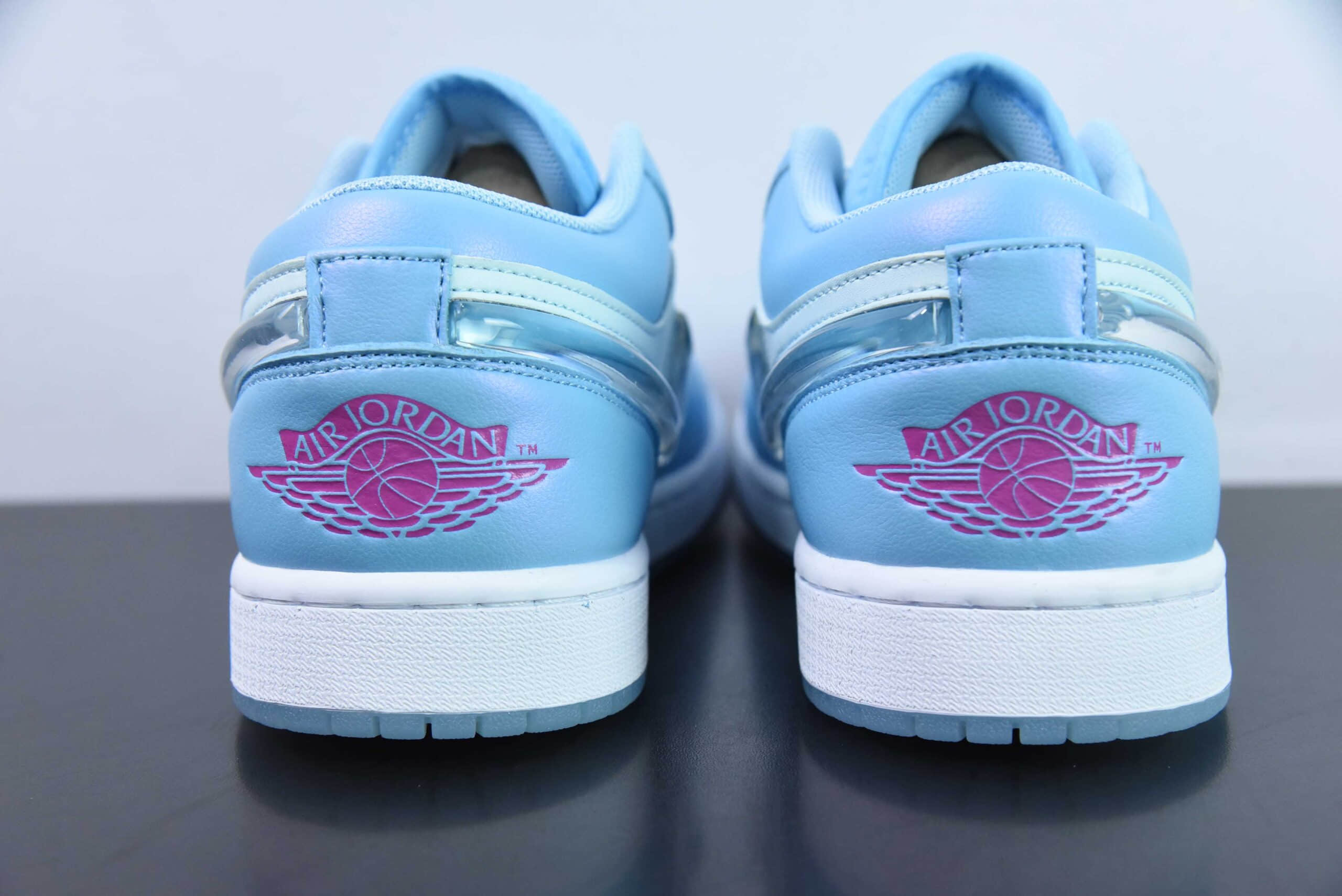 乔丹Air Jordan 1 Low 果冻蓝脚趾AJ1低帮休闲板鞋纯原版本 货号：FN7366-400