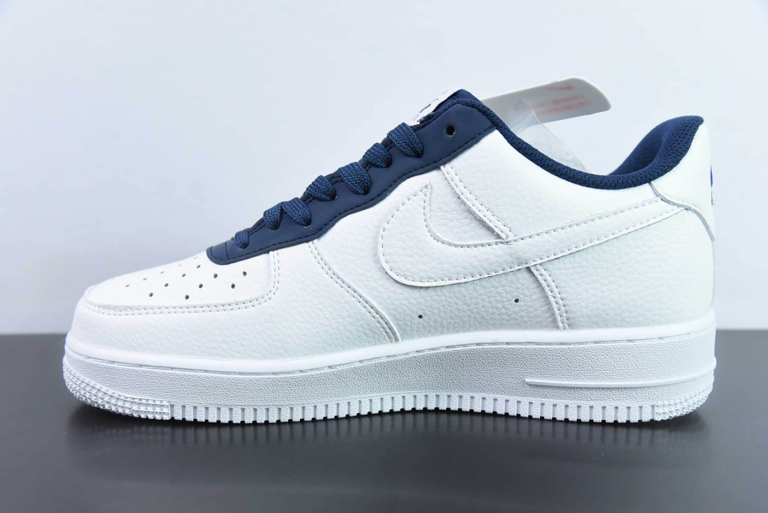 耐克Nike Fragment design x Nike Air Force 1 Low 闪电藤原浩联名白深蓝经典空军一号低帮休闲板鞋纯原版本 货号:TT0801-606