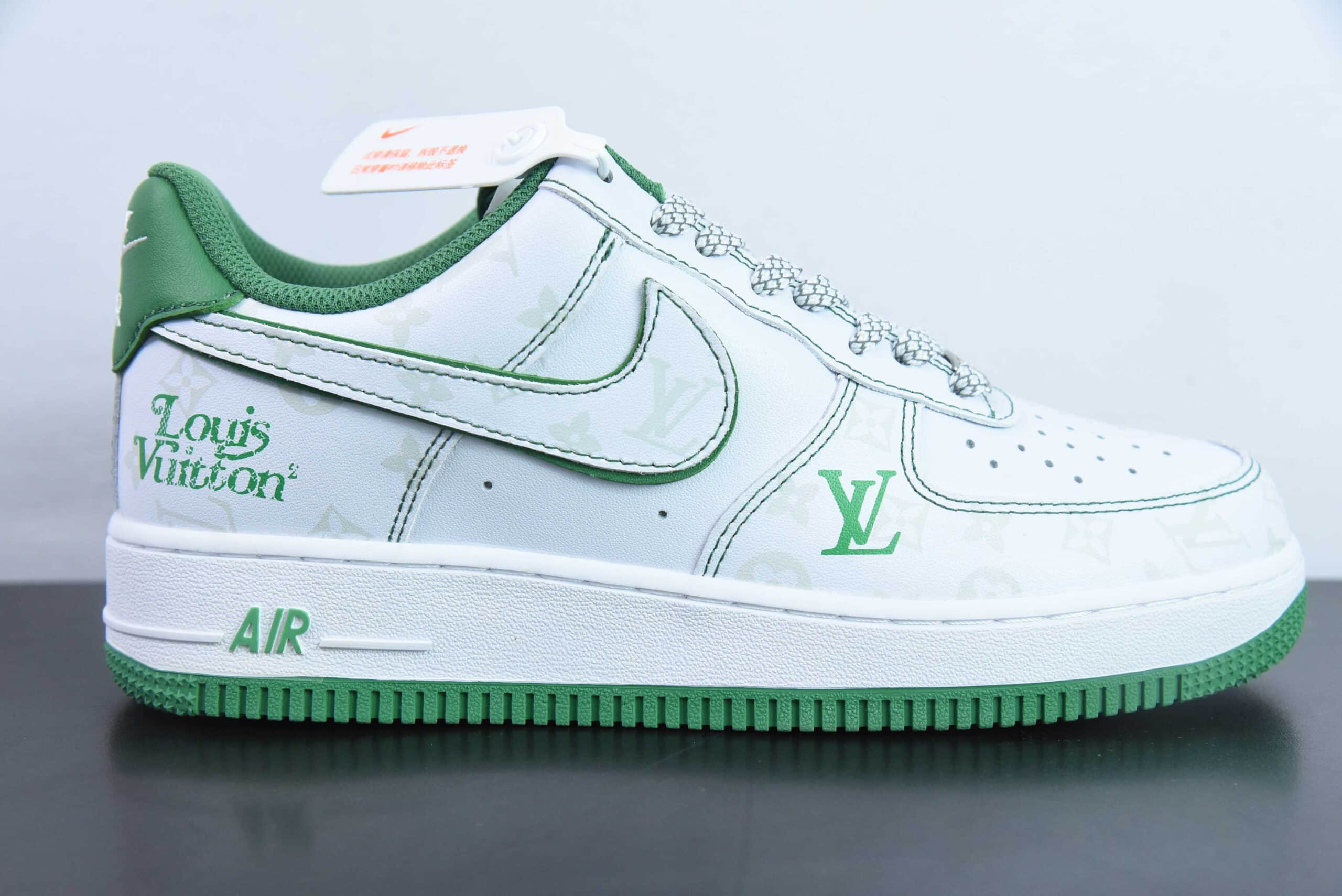 耐克Nike Air Force 1 AF1白绿 LV印花空军一号低帮休闲板鞋纯原版本 货号：BS8805-603 