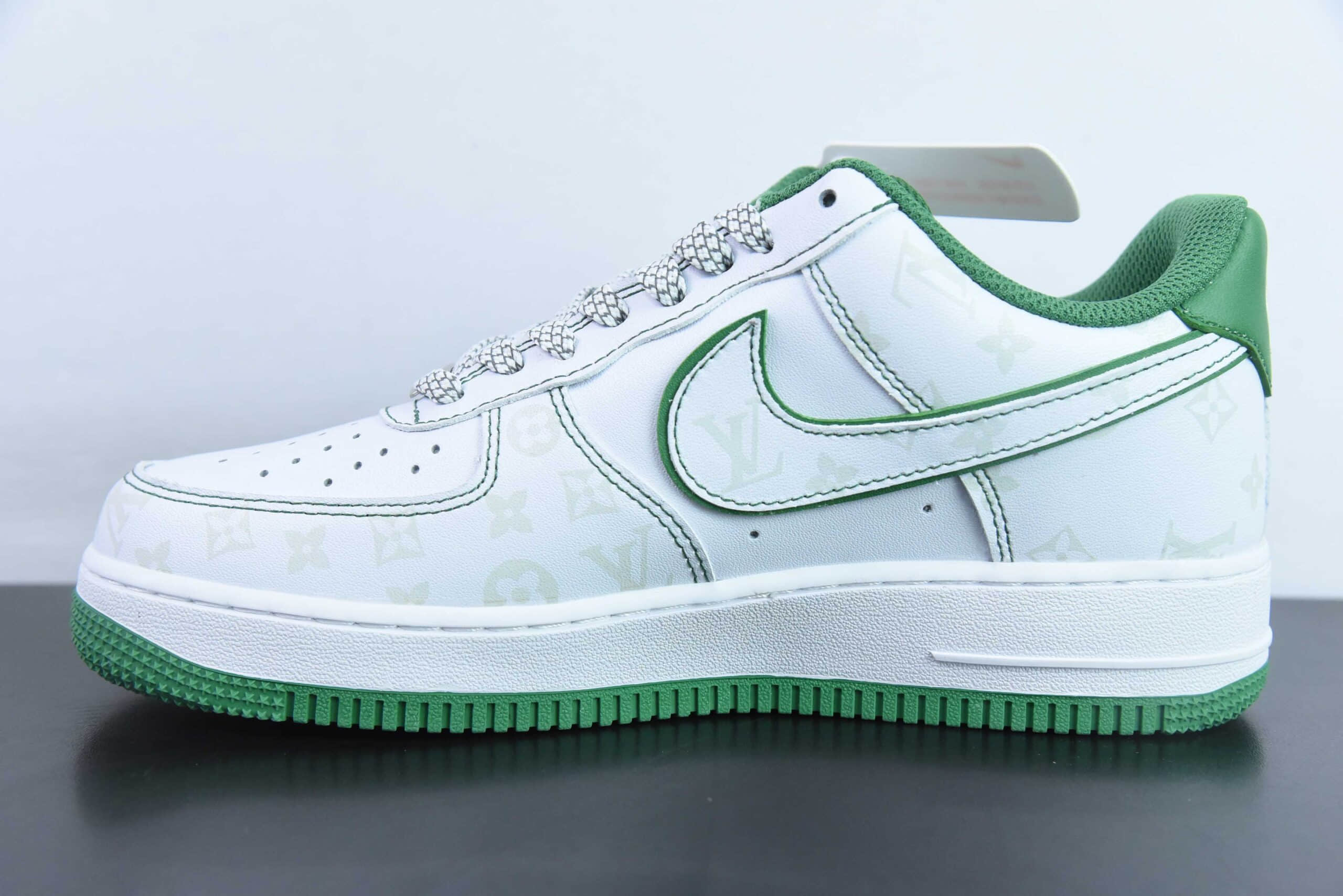 耐克Nike Air Force 1 AF1白绿 LV印花空军一号低帮休闲板鞋纯原版本 货号：BS8805-603 