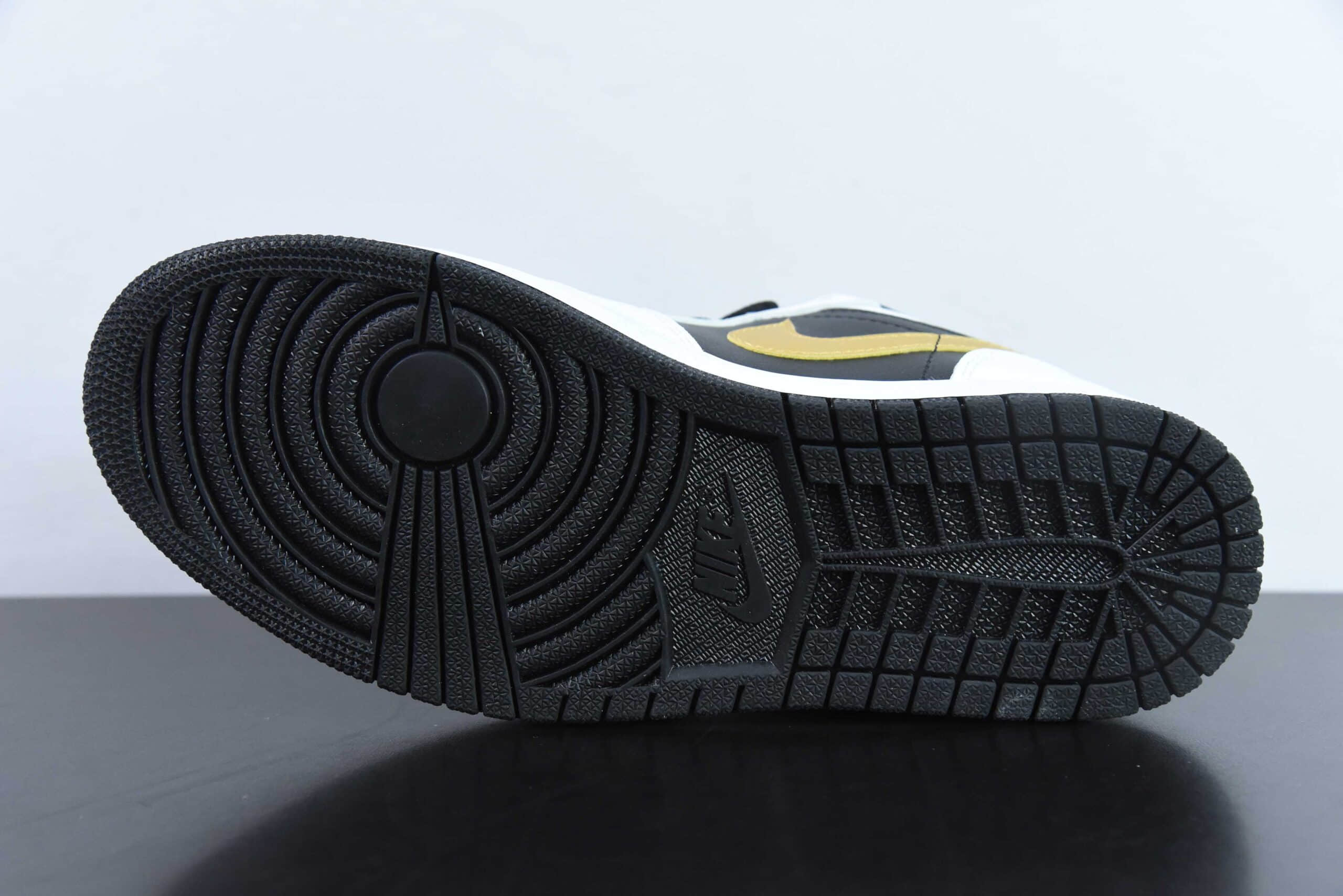 乔丹Air Jordan 1 Low AJ1黑白金勾低帮文化篮球鞋纯原版本 货号：553558-172 