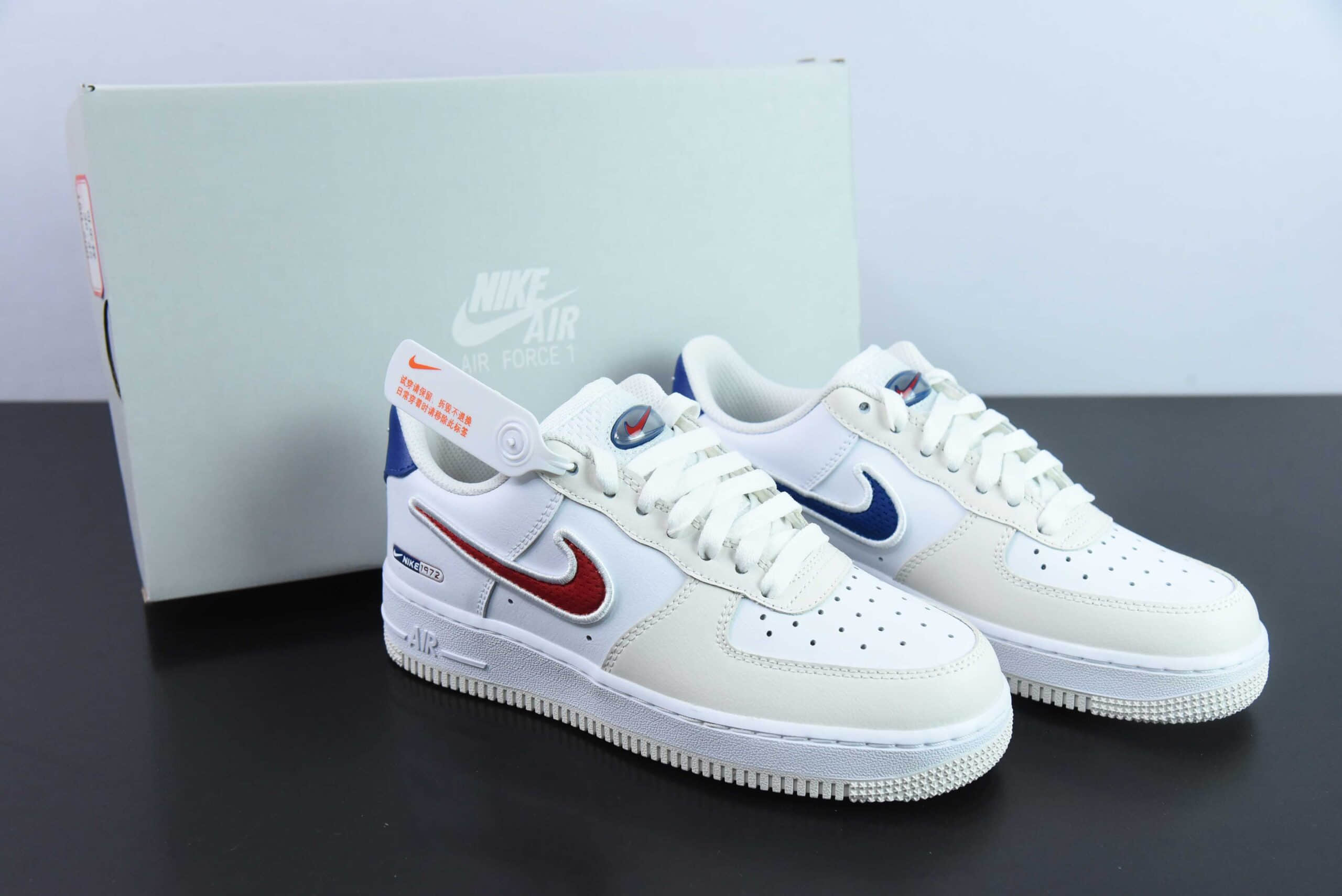 耐克Nike Air Force 1'07 Low 白蓝红鸳鸯1972印花空军一号低帮休闲板鞋纯原版本 货号：FZ3190-400