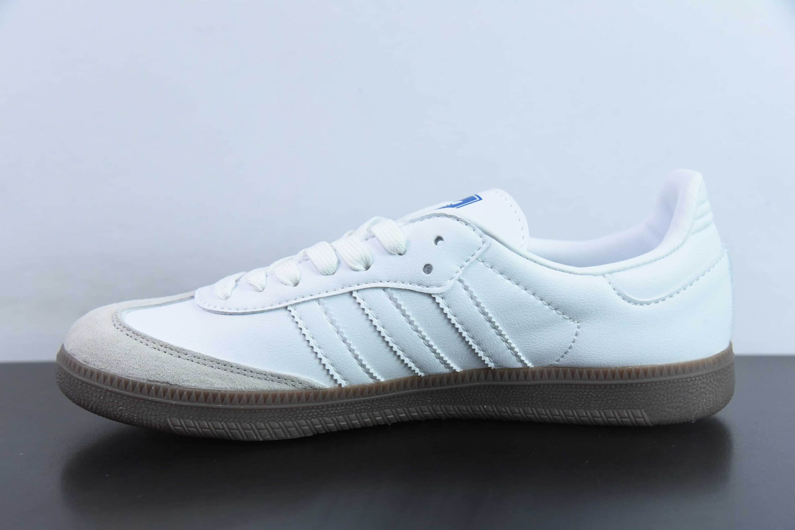 阿迪达斯Adidas Originals Samba OGWhite Gum “皮革白灰生胶底”桑巴舞软皮版系列绅士德训足球风百搭低帮休闲运动板鞋纯原版本 货号:IE3439