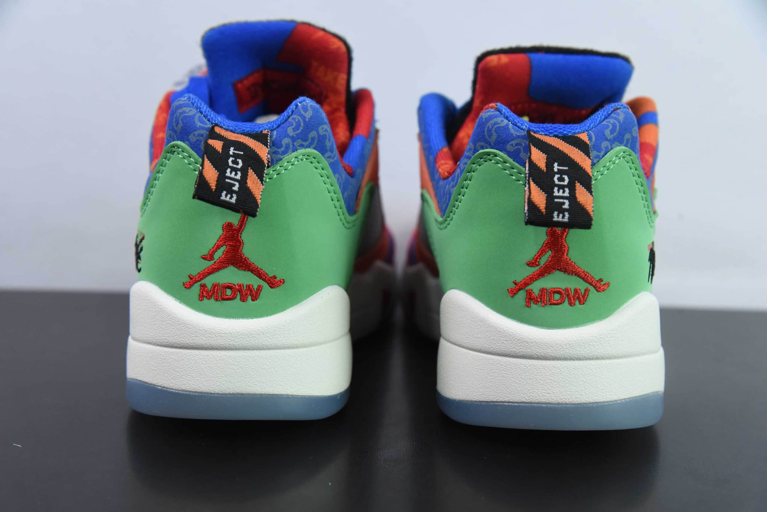乔丹Air Jordan 5 Low Doernbecher AJ5慈善基金联盟低帮复古文化篮球鞋纯原版本 货号:DR6287-486