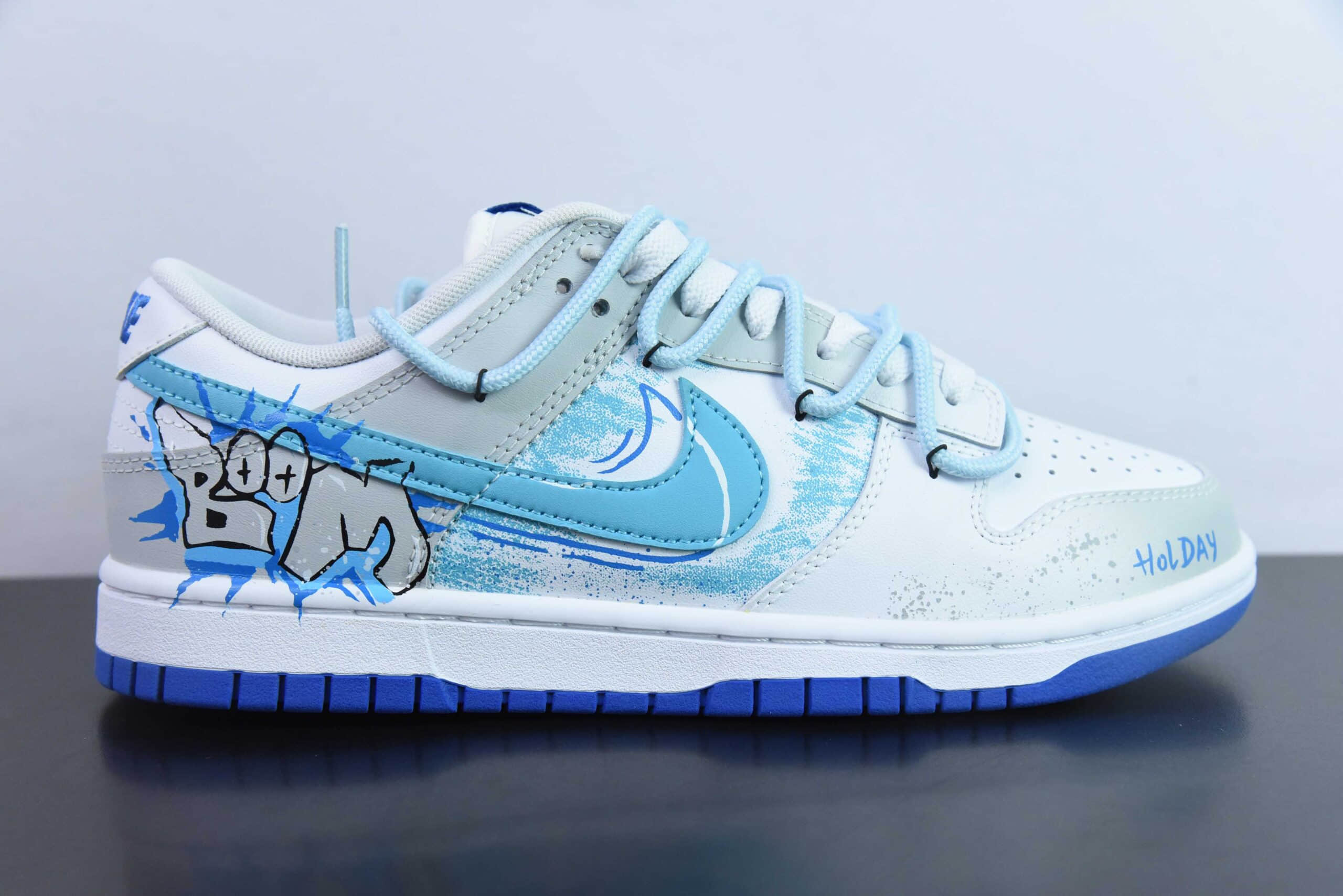 耐克Nike Dunk Low 涂鸦解构风休闲日记渐变泼墨字母 SB绑带低帮休闲板鞋纯原版本 货号:DV0831-104