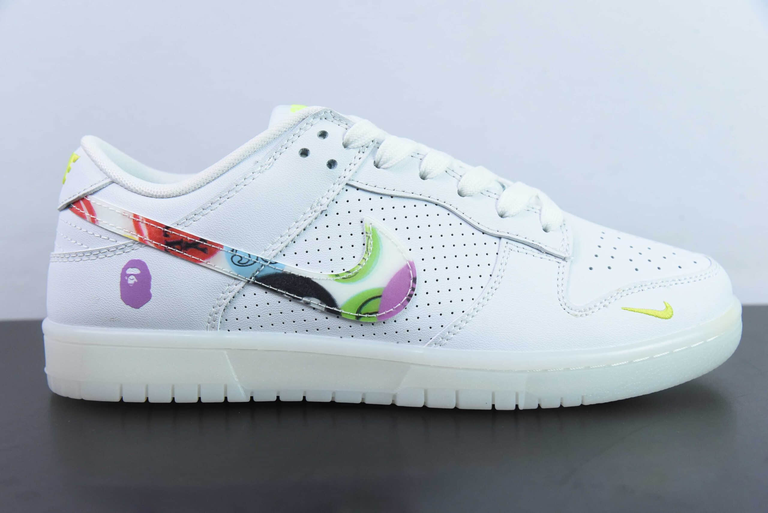 耐克Nike SB Dunk Low BAPE联名白彩勾小绿勾周年高端定制SB低帮休闲板鞋纯原版本 货号：JH8039-940 
