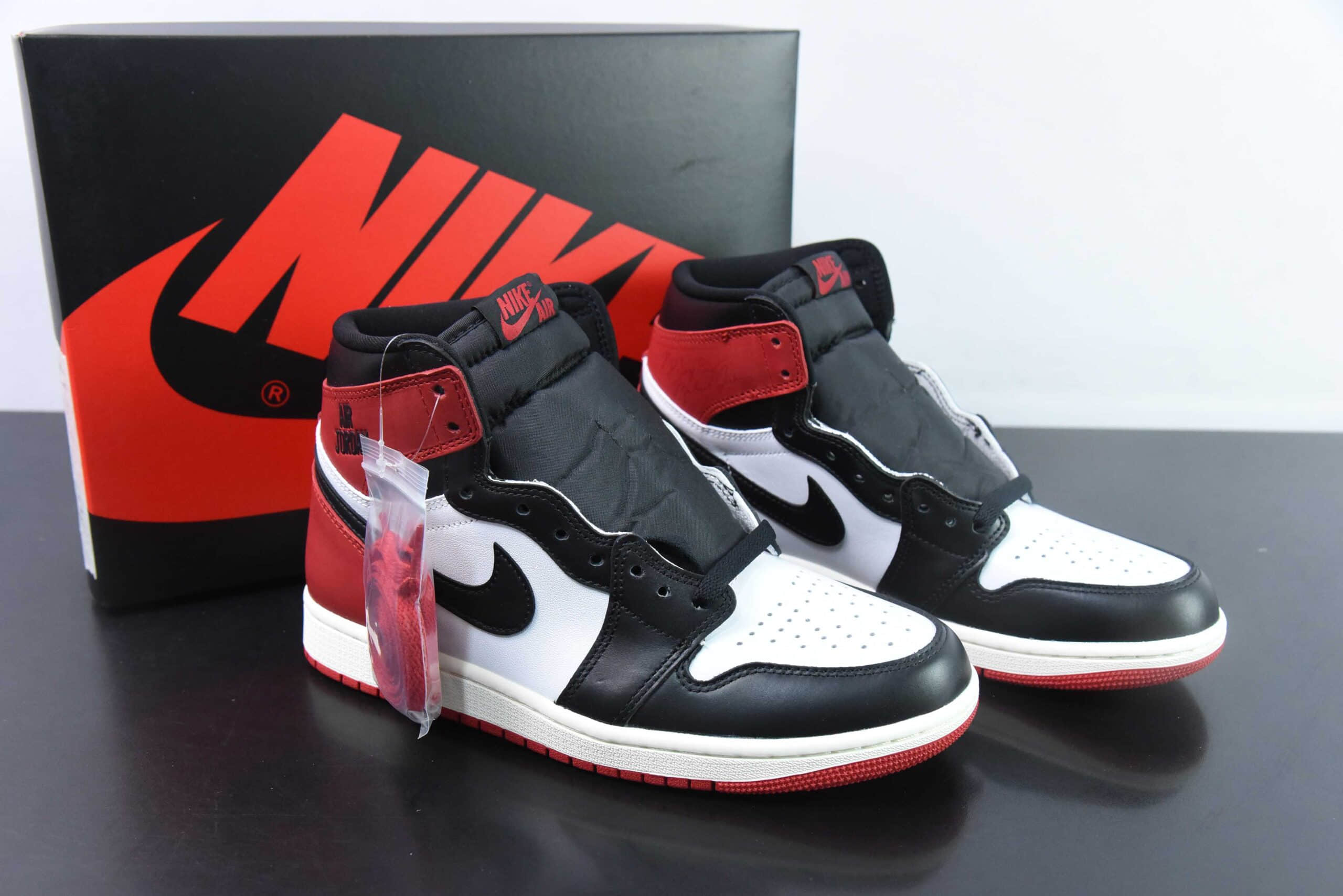 乔丹Air Jordan AJ1 Retro High 新黑脚趾高帮复古文化篮球鞋纯原版本 货号:DZ5485-106