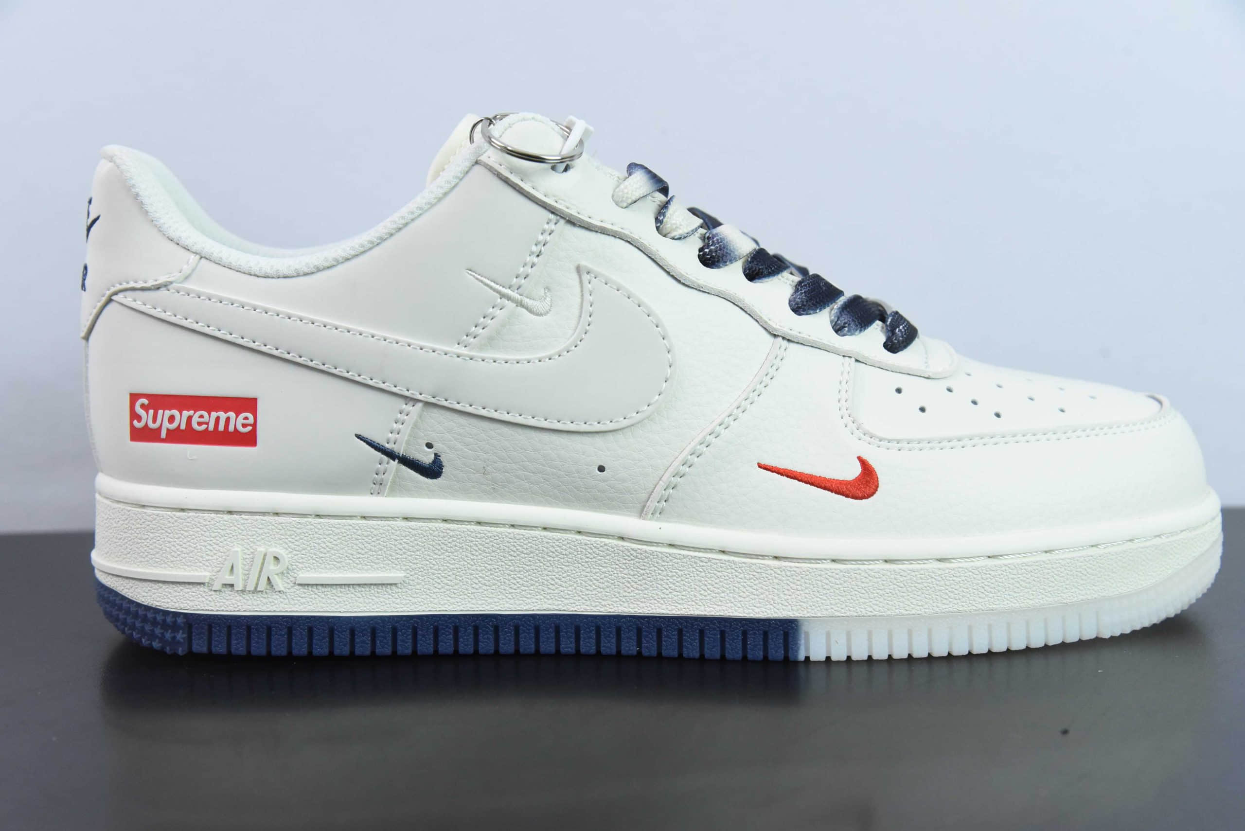 耐克Nike Air Force 1'07 Low Supreme联名白蓝双拼空军一号低帮休闲板鞋纯原版本 货号:XZ6188-001