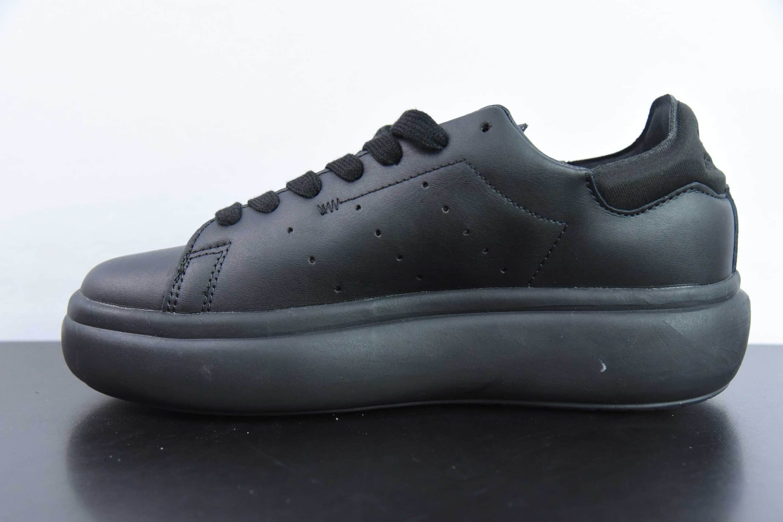 阿迪达斯Adidas Originals Stan Smith PE纯黑史密斯面包系列低帮轻量松糕经典百搭复古休闲运动厚底板鞋纯原版本 货号:IE0450