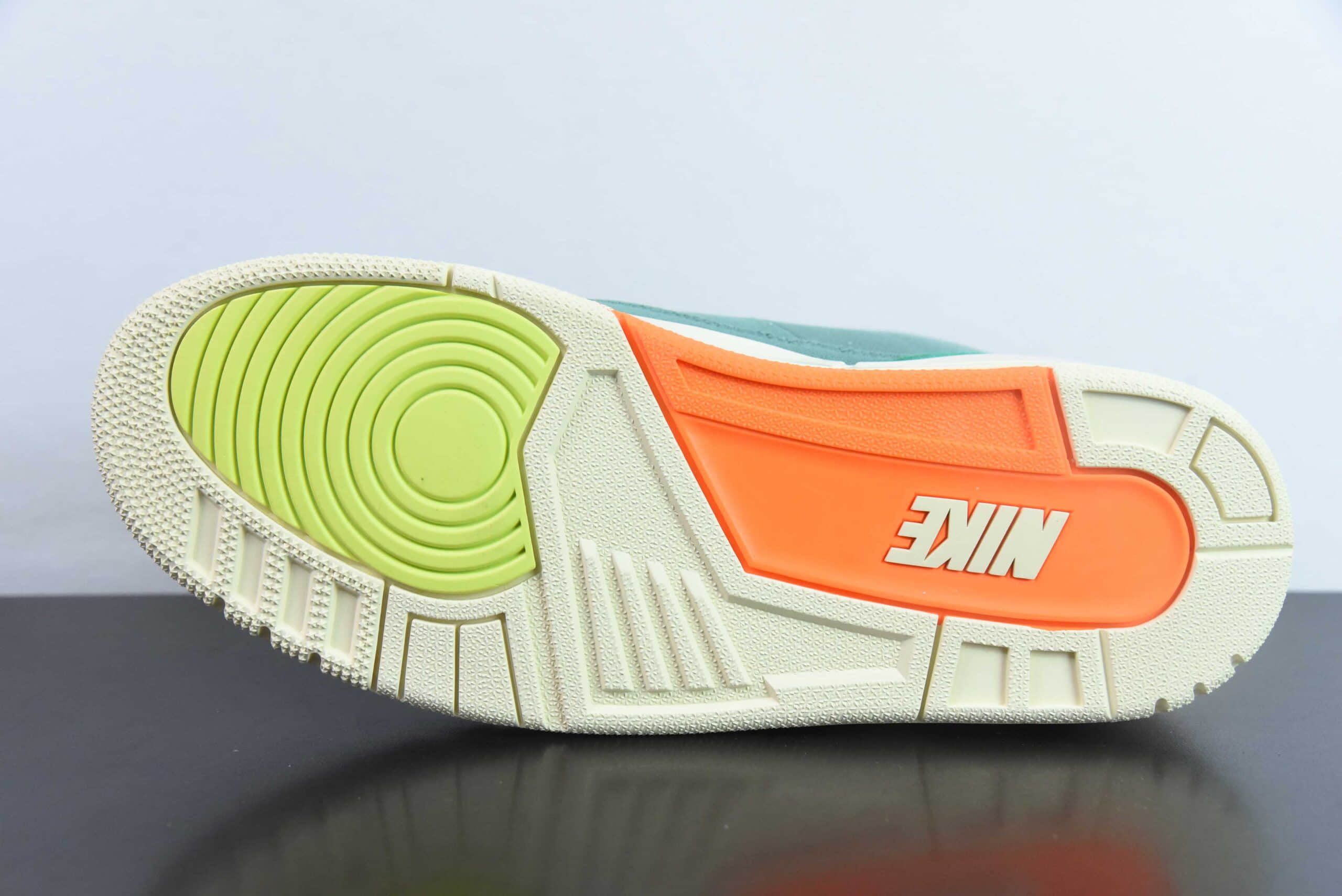 乔丹Nina Chanel Abney x Air Jordan AJ3 OG SP WMNS 艺术家联名绿色复古文化篮球鞋纯原版本 货号:FZ7974-300