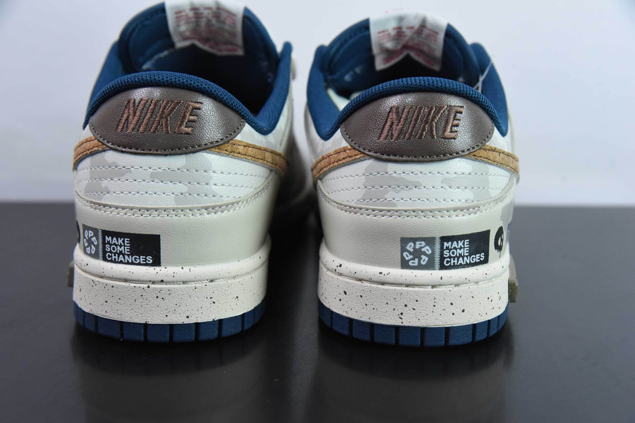 耐克Nike SB Dunk Low 熊猫则座机拓荒骑士求生米白棕SB低帮休闲滑板鞋纯原版本 货号:DD1391-400
