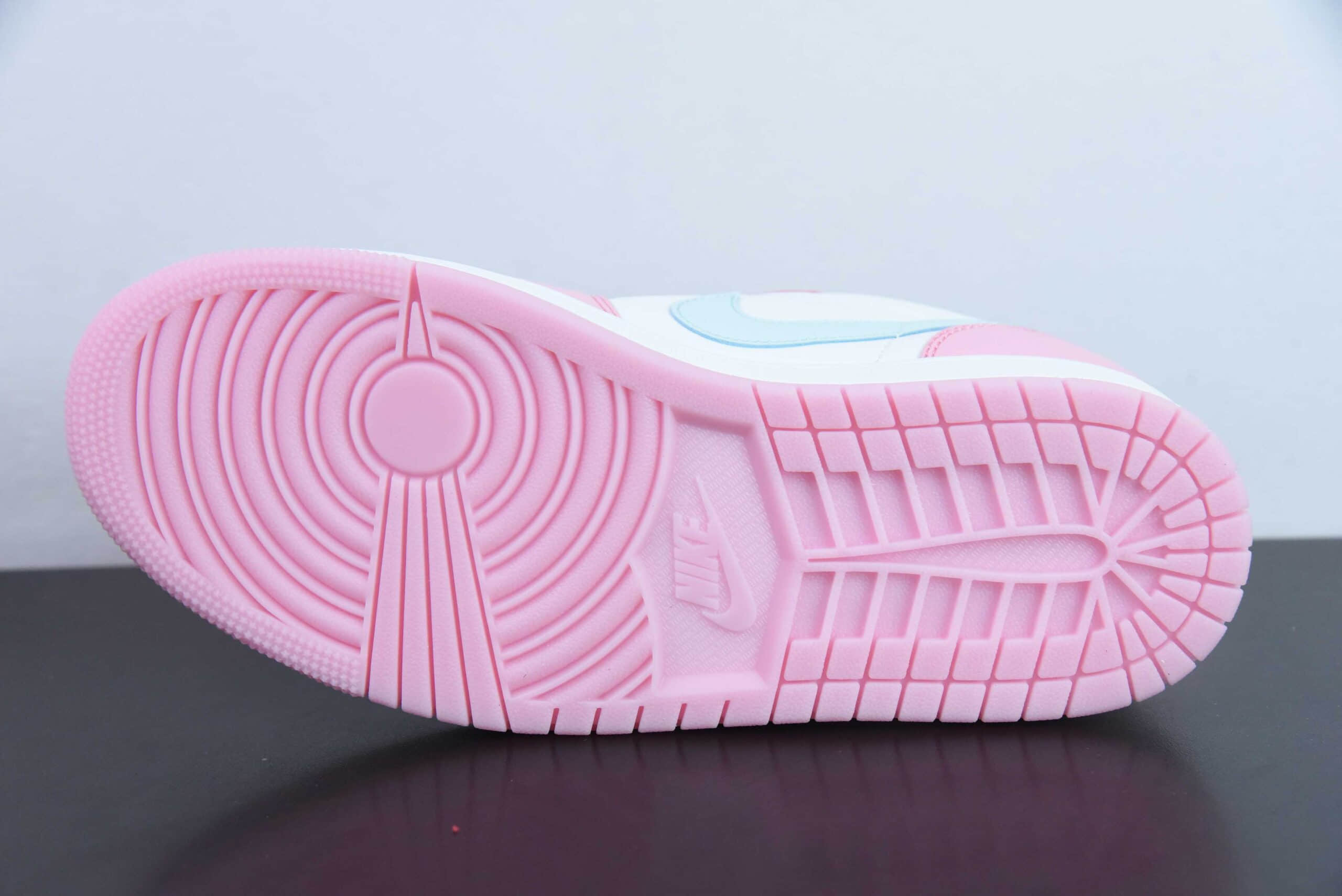 乔丹Air Jordan 1 Retro Low WhitePink FoamGlacier Blue AJ1白粉冰淇淋低帮休闲板鞋纯原版本 货号:HM3706-141