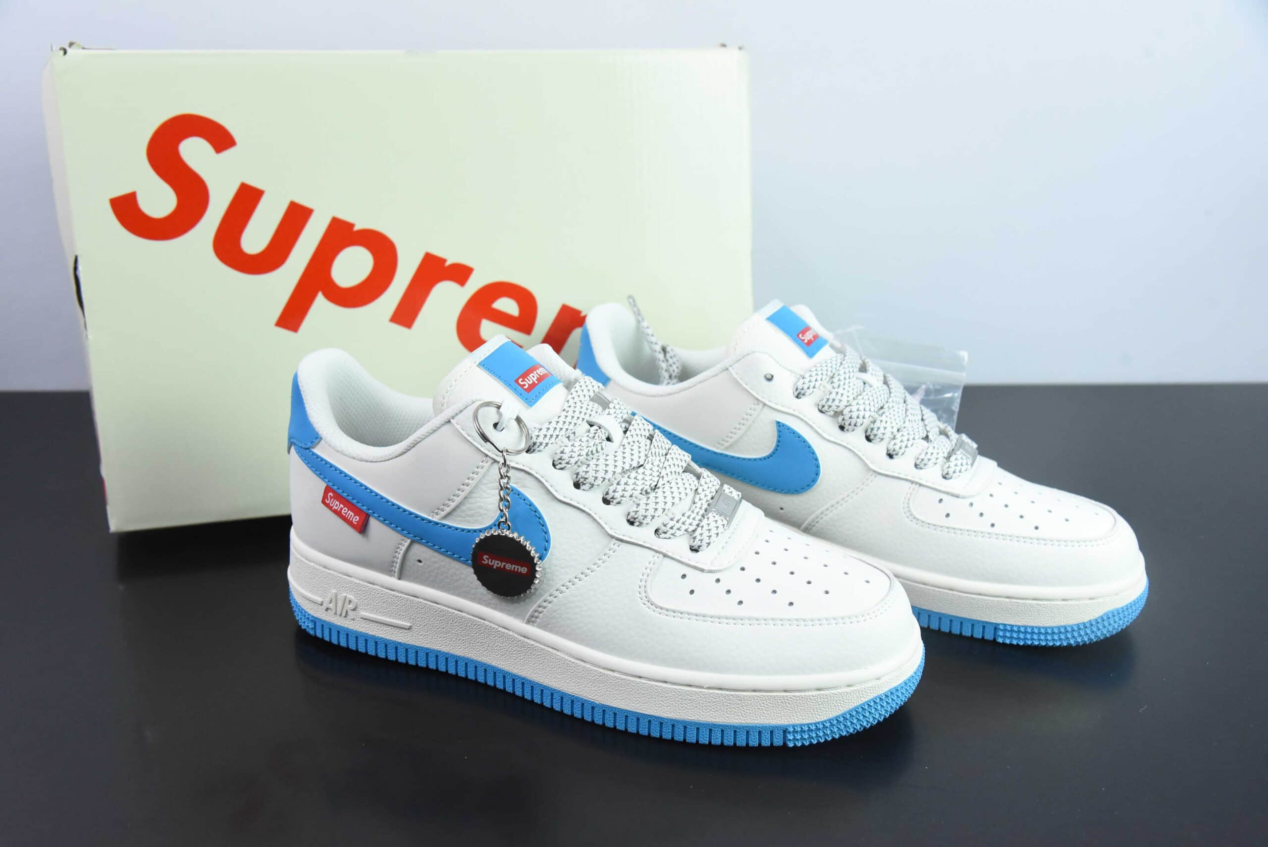 耐克Nike Air Force 1 Low 07 x Supreme联名白蓝满天星空军一号低帮休闲板鞋纯原版本 货号:HD1968-024
