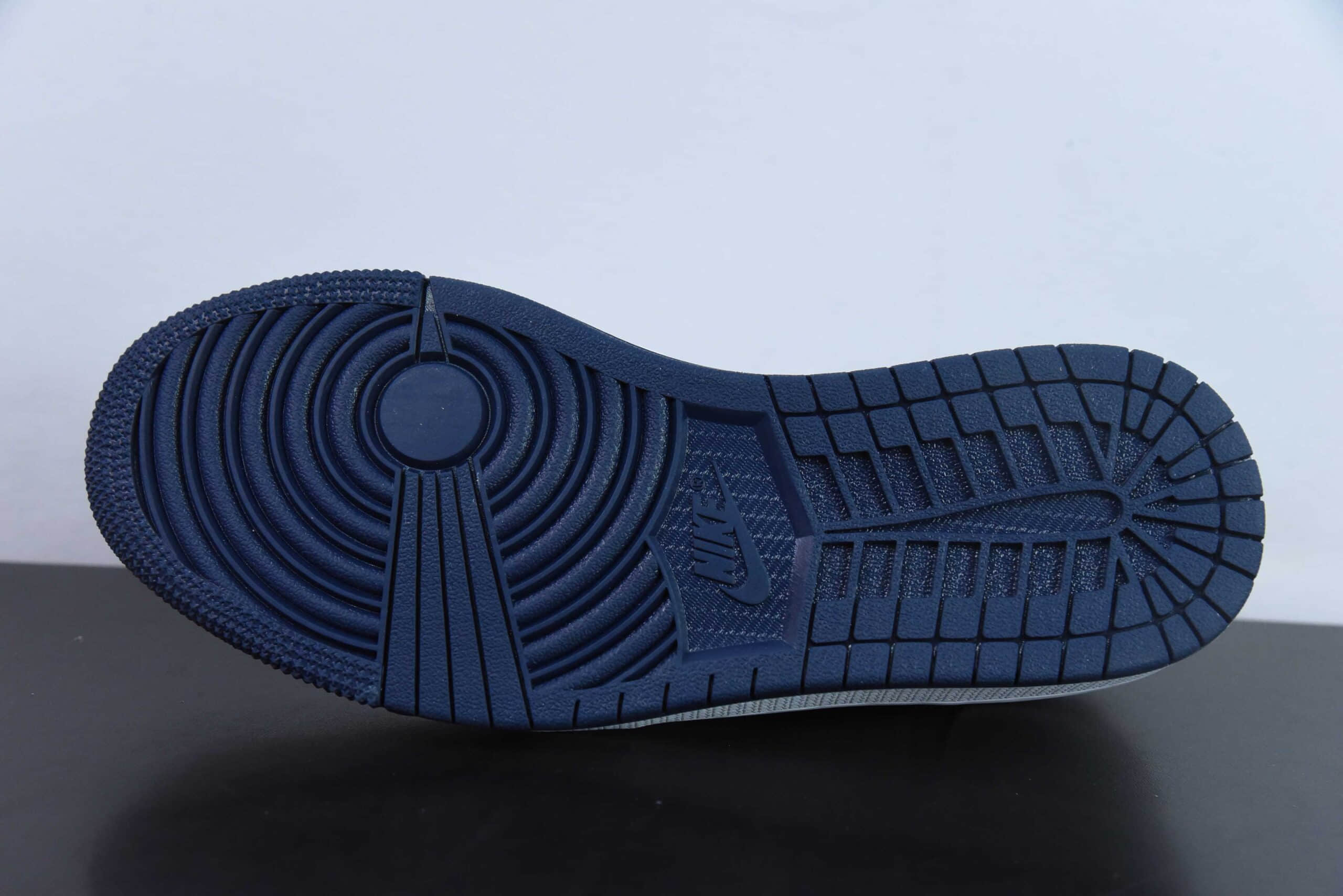 乔丹Air Jordan 1 Low 85 Metallic Blue AJ1 乔1金属白蓝低帮文化篮球鞋纯原版本 货号:FB9933-141