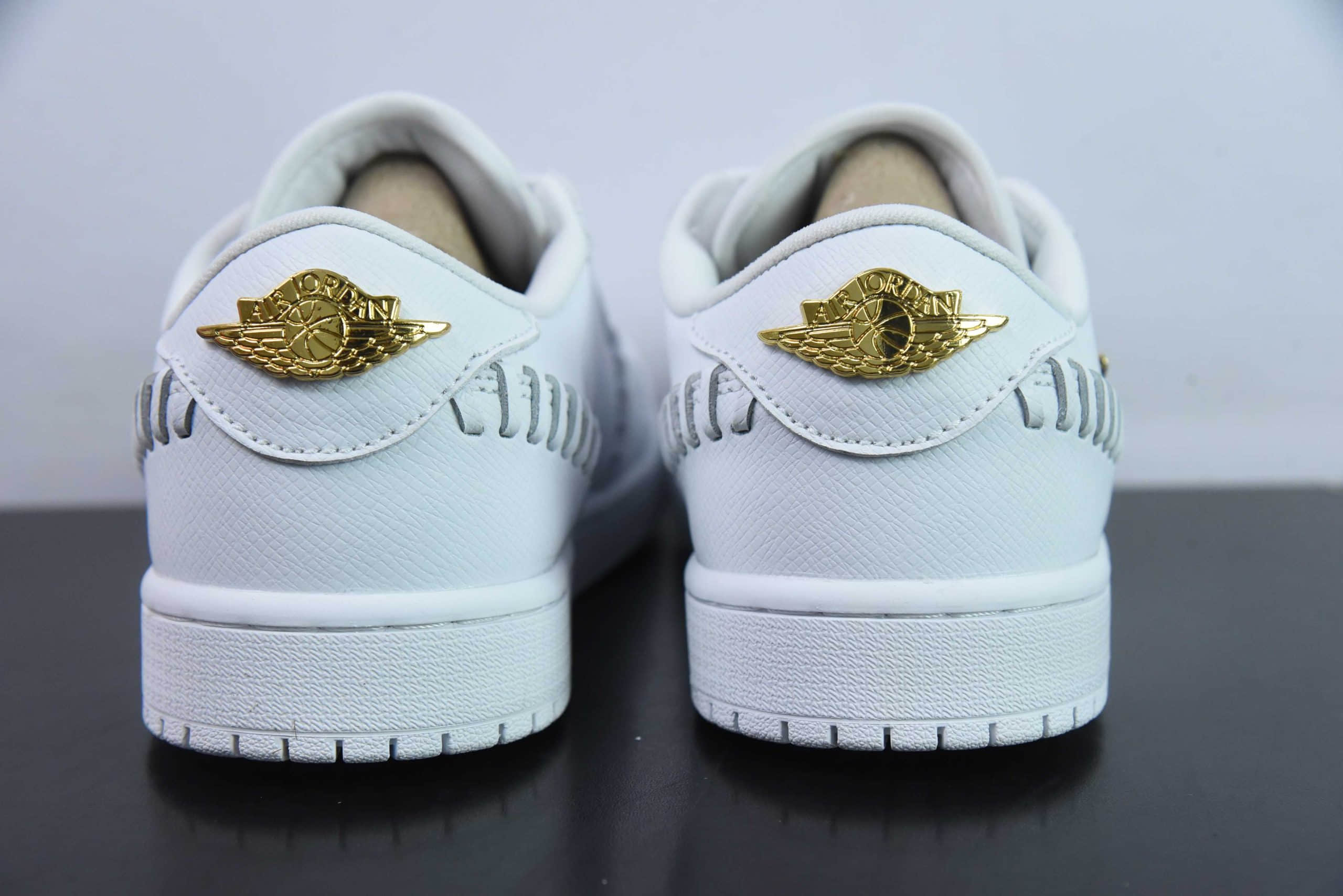 乔丹Air Jordan 1 Low Method of Make AJ1 乔1白金色低帮文化休闲运动板鞋纯原版本 货号：FN5032-100