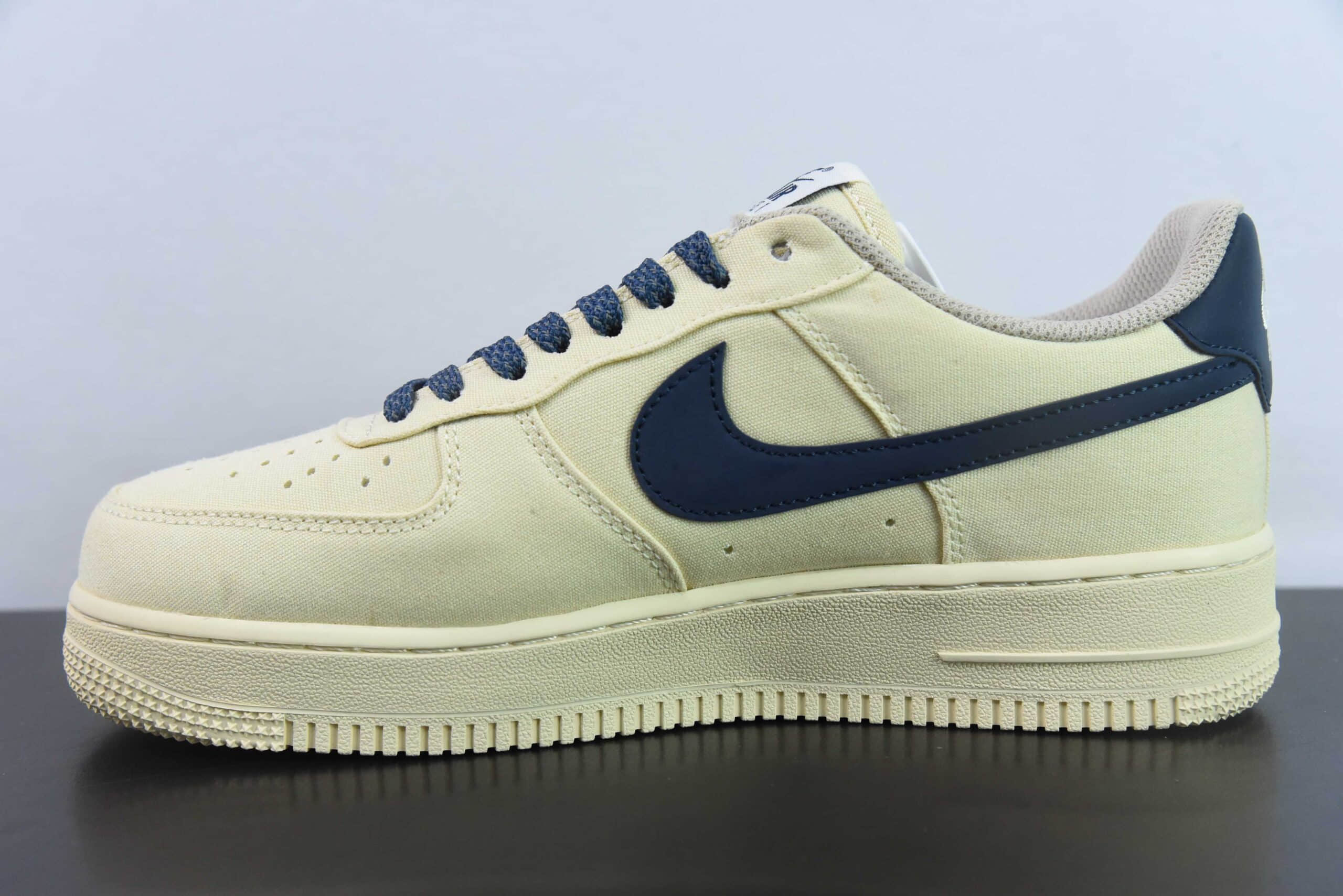 耐克NIke Air Force 1 '07 米黄布面空军一号低帮休闲板鞋纯原版本 货号：315122-100