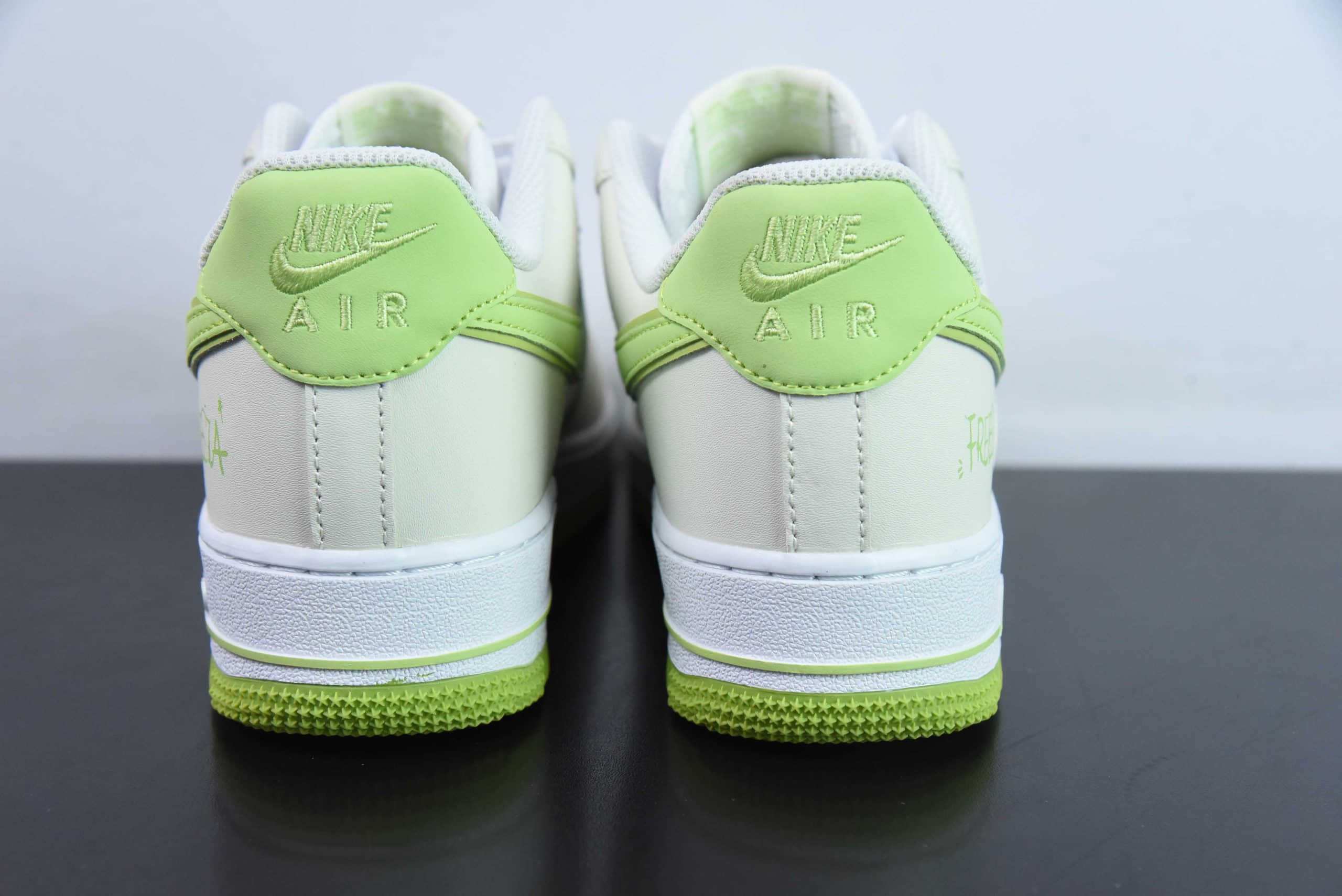 耐克Nike Air Force 1'07 Low 气泡水母白绿空军一号绑带低帮休闲板鞋纯原版本 货号：YY2024-315
