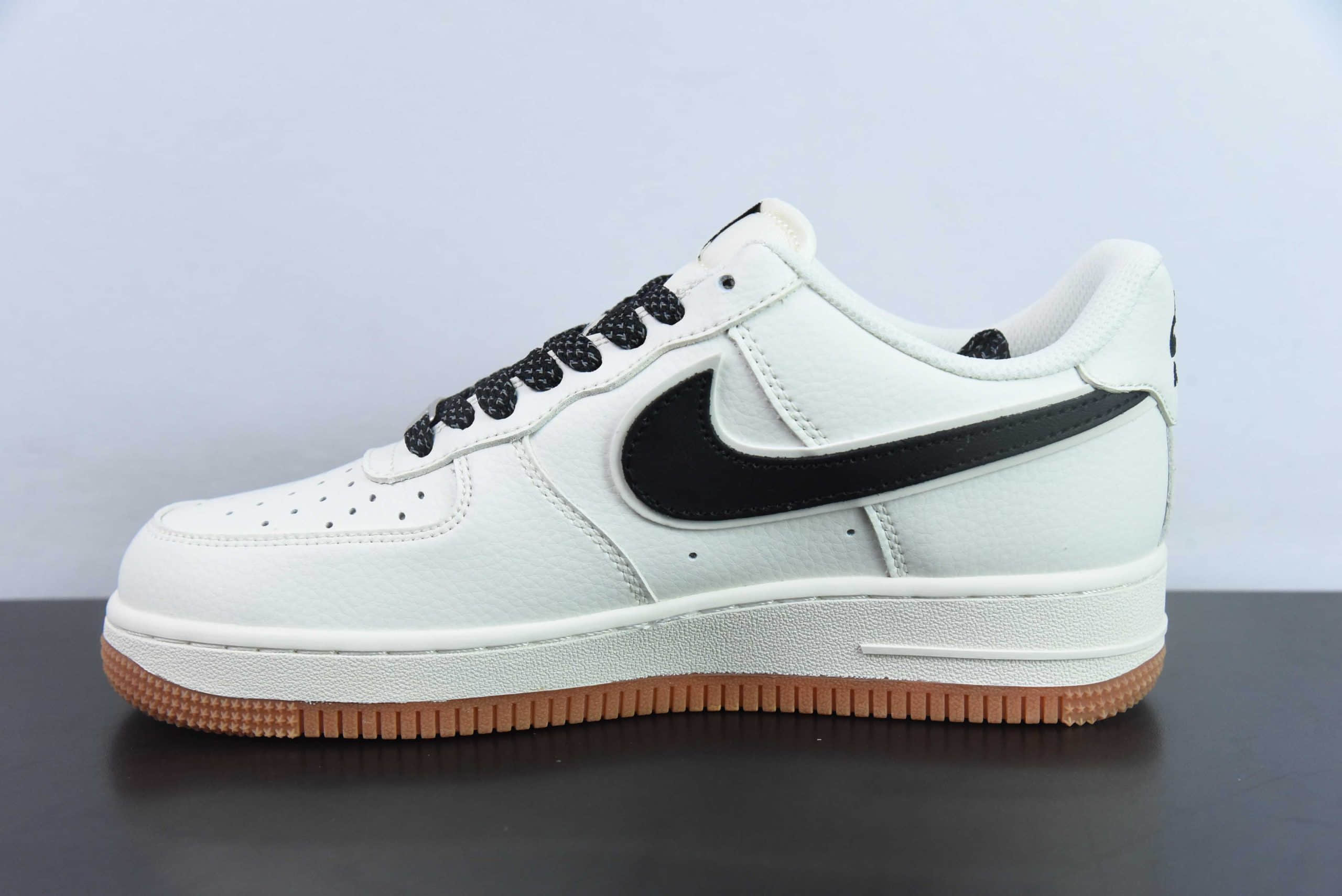 耐克Nike Air Force 1'07 Low斯图西联名米黑生胶空军一号低帮休闲板鞋纯原版本 货号:XZ5688-001